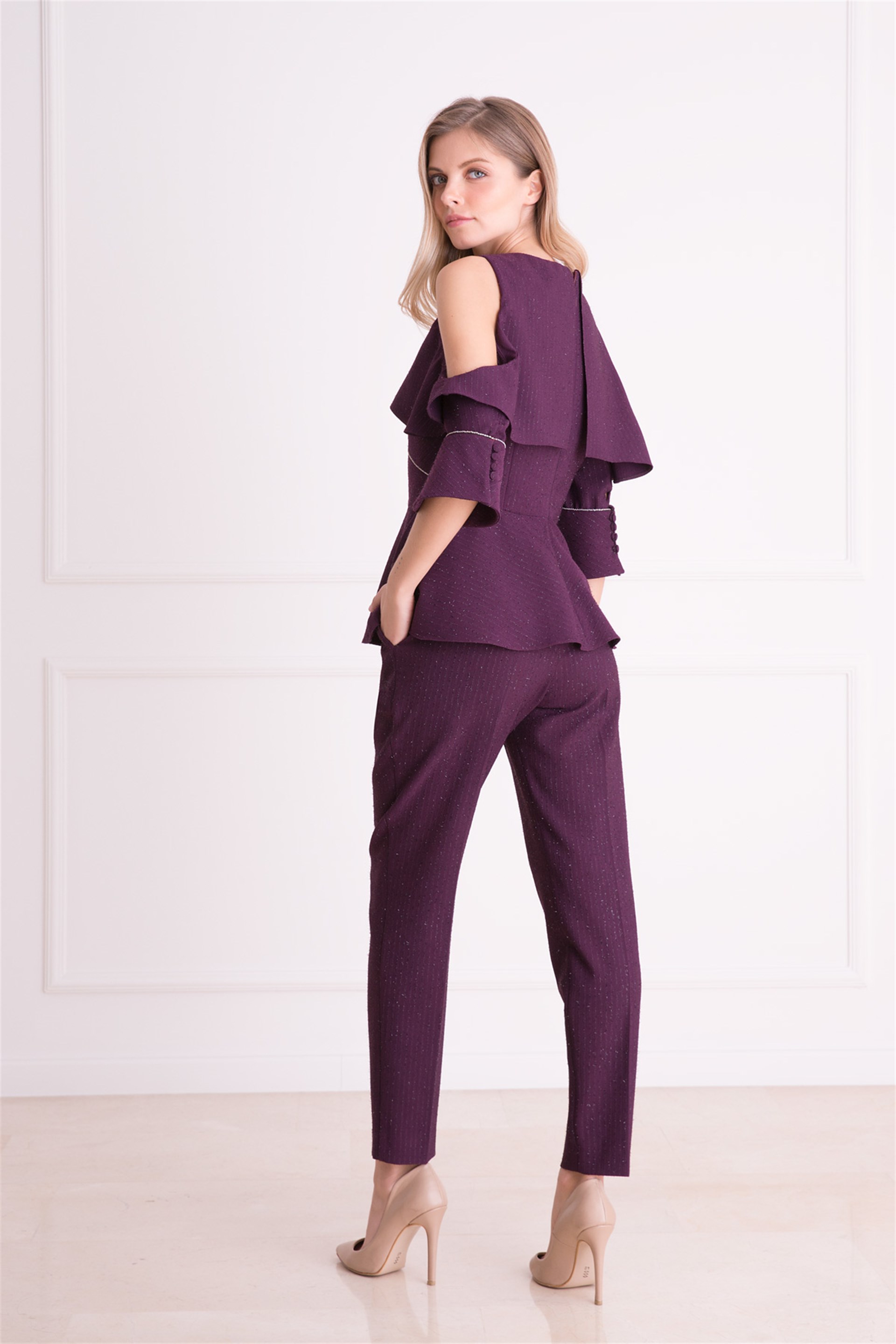 Open Shoulder Shimmer Detailed Purple Blouse