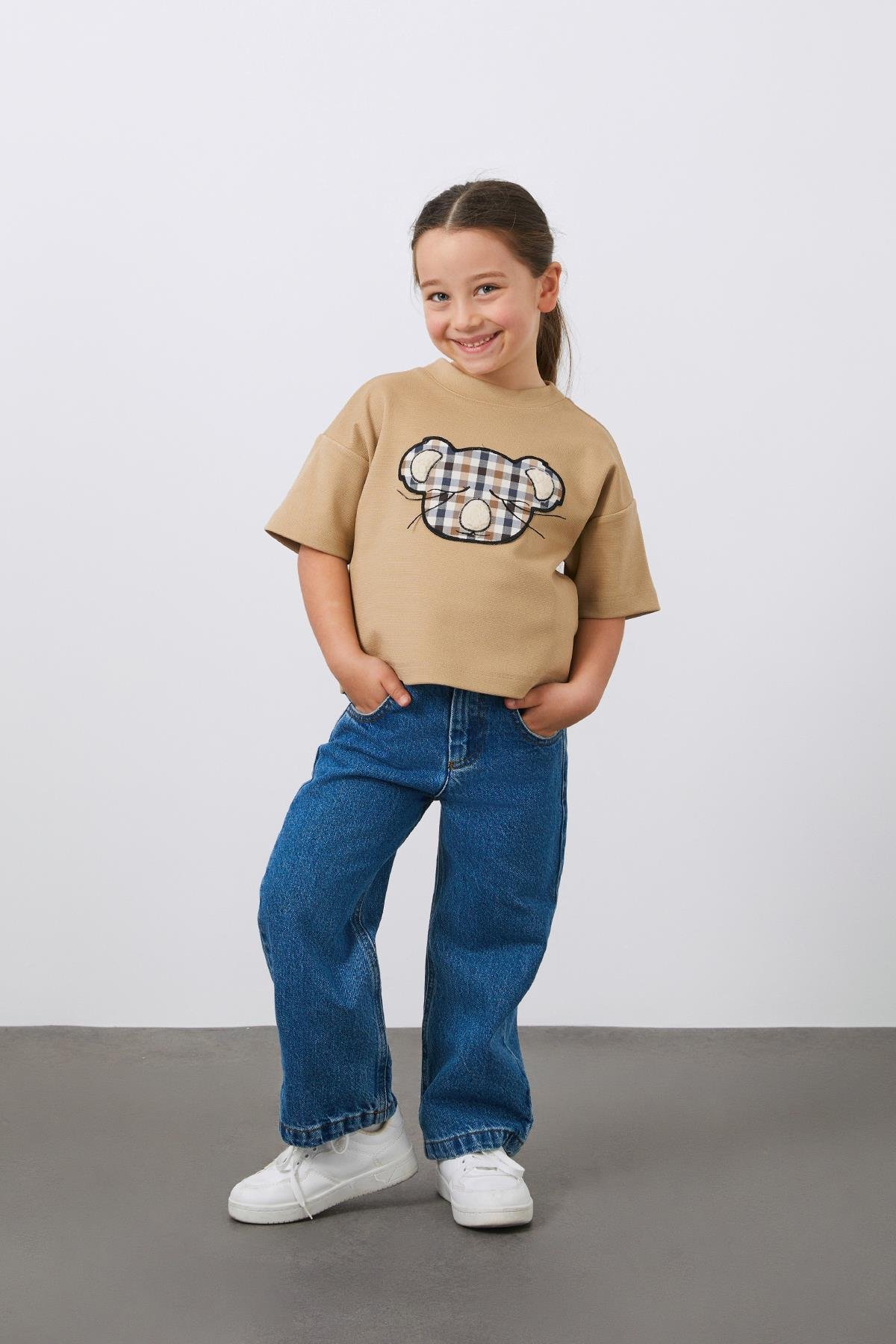 Ön Beden Koala Nakış Detaylı Kahverengi Kız Çocuk Tişört
