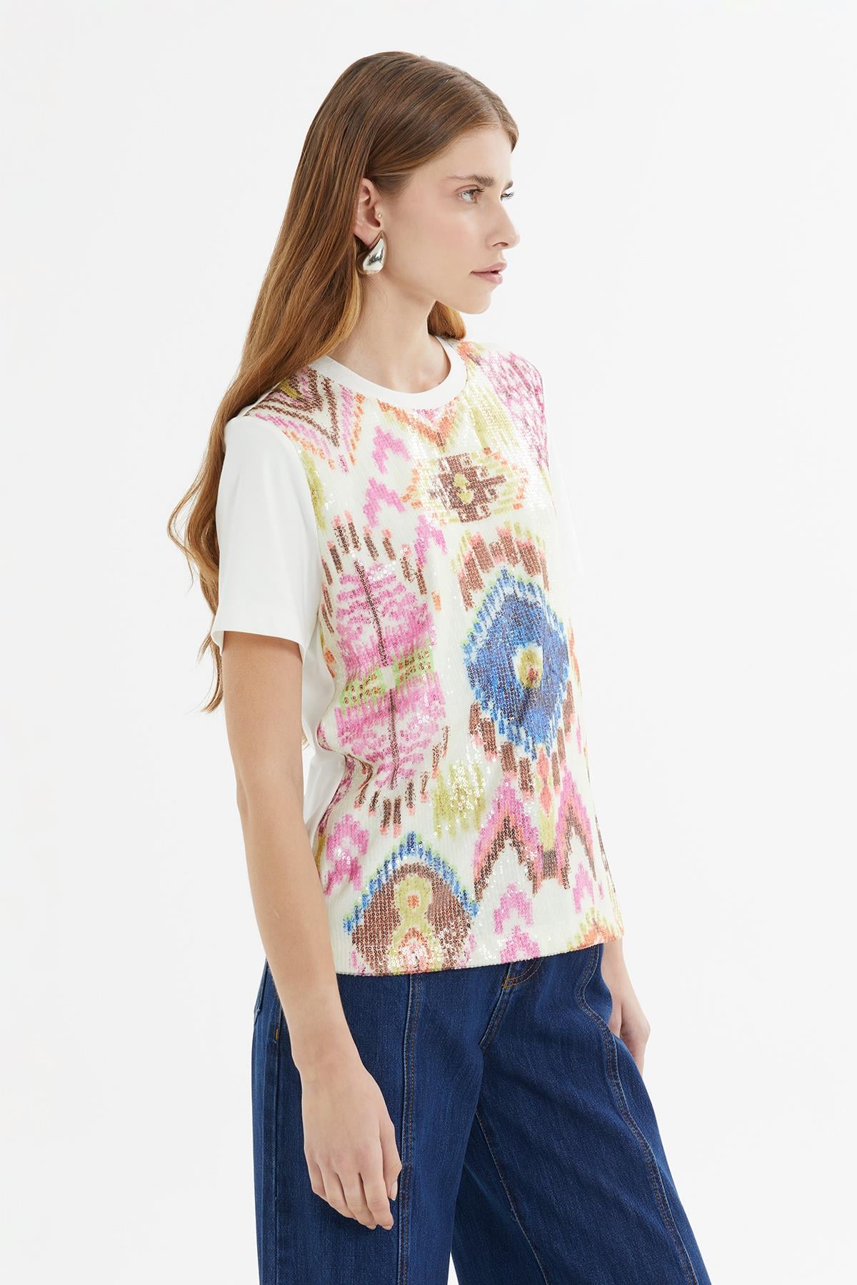 Front Body Sequin Sequin Patterned Short Sleeve T-Shirt