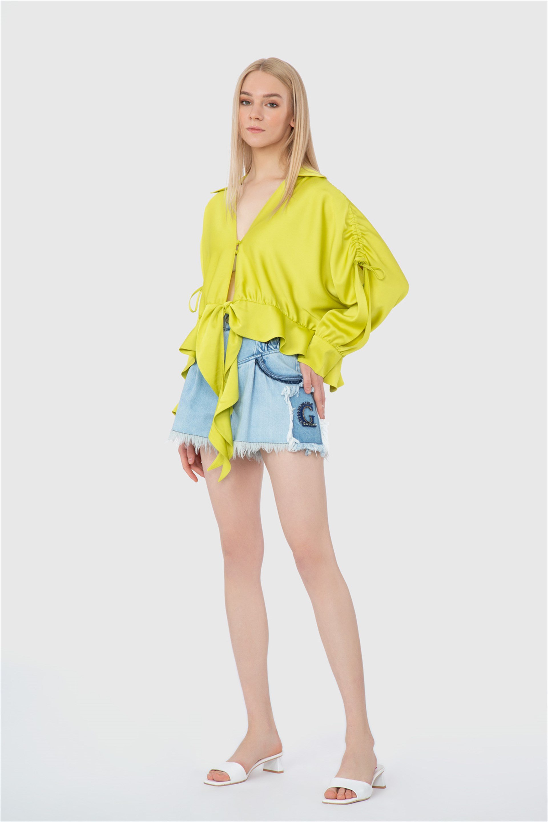 Front Tie Detailed Blouse