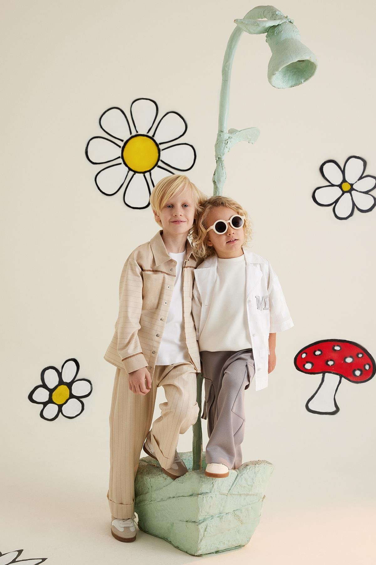 Önü Cepli Desenli Uzun Kollu Bej Gömlek