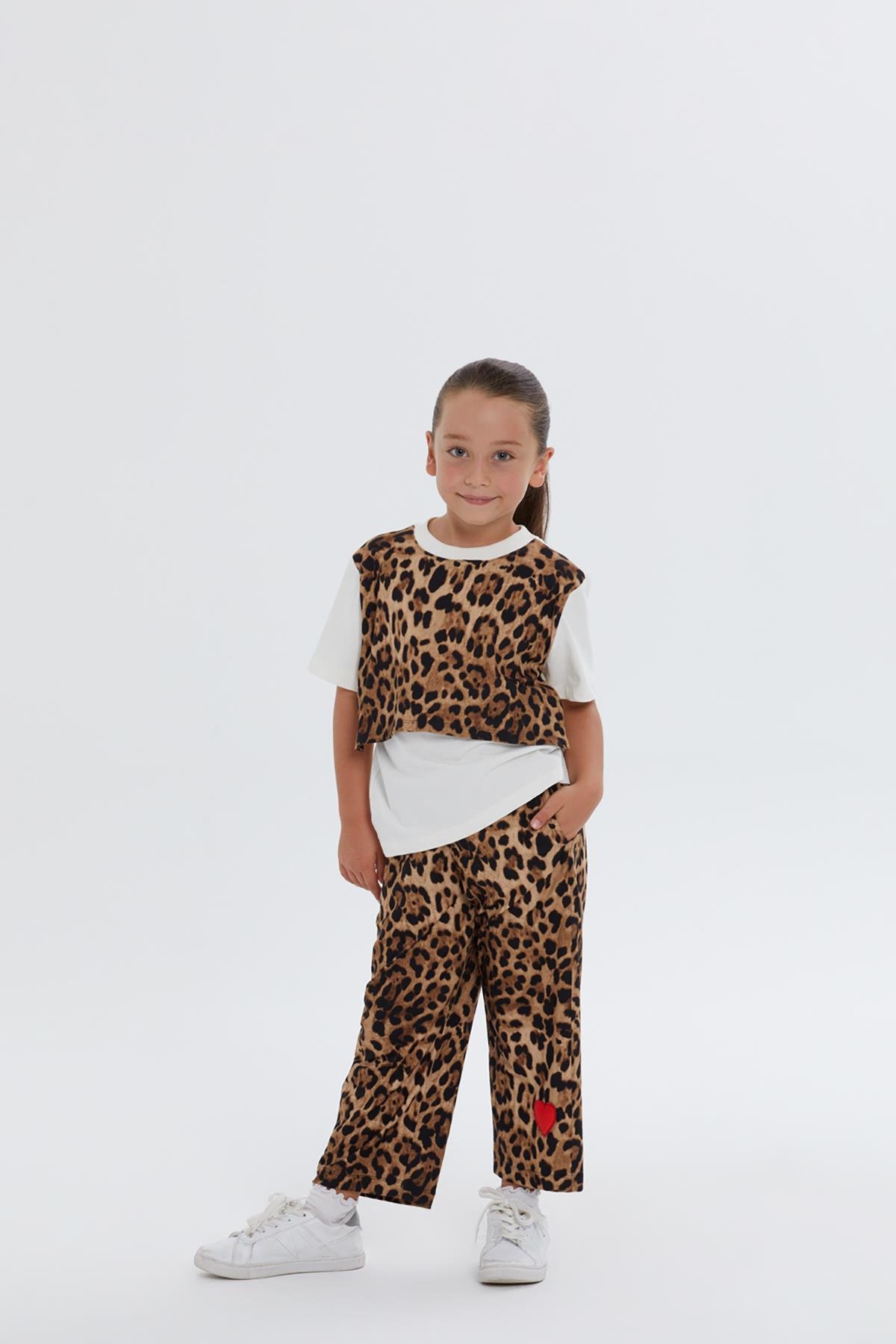 Önü Leopar Desenli Ekru Kız Çocuk Bluz