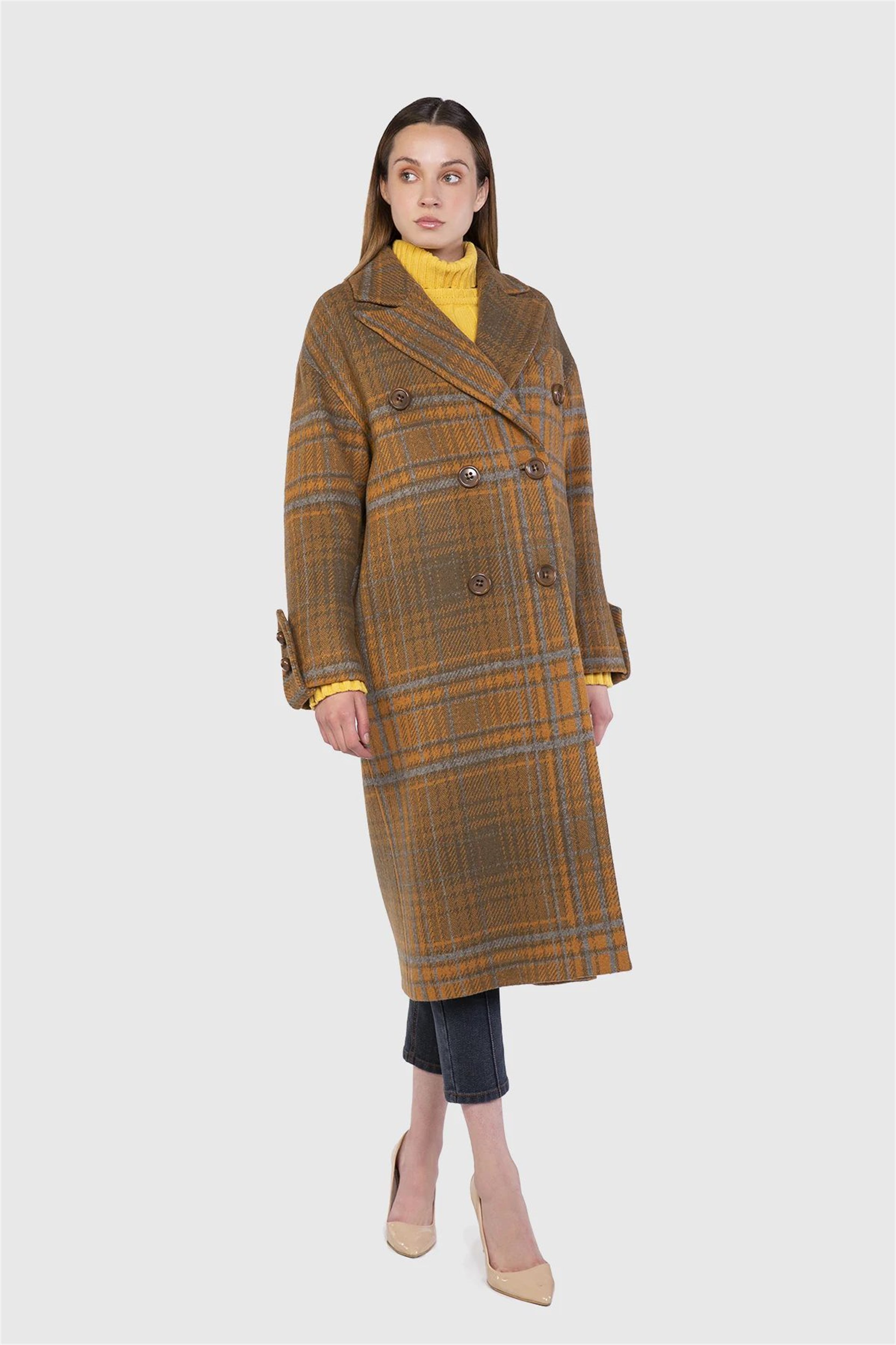 Oversize Düğme Detaylı Kahve Kaban