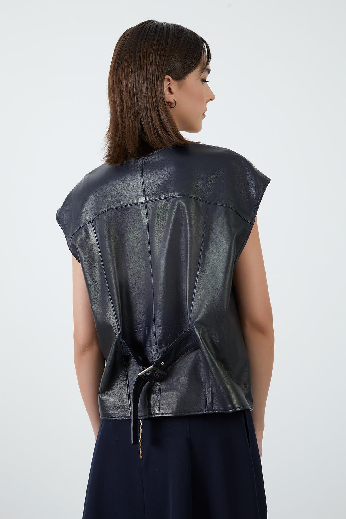 Oversize Lacivert Deri Yelek