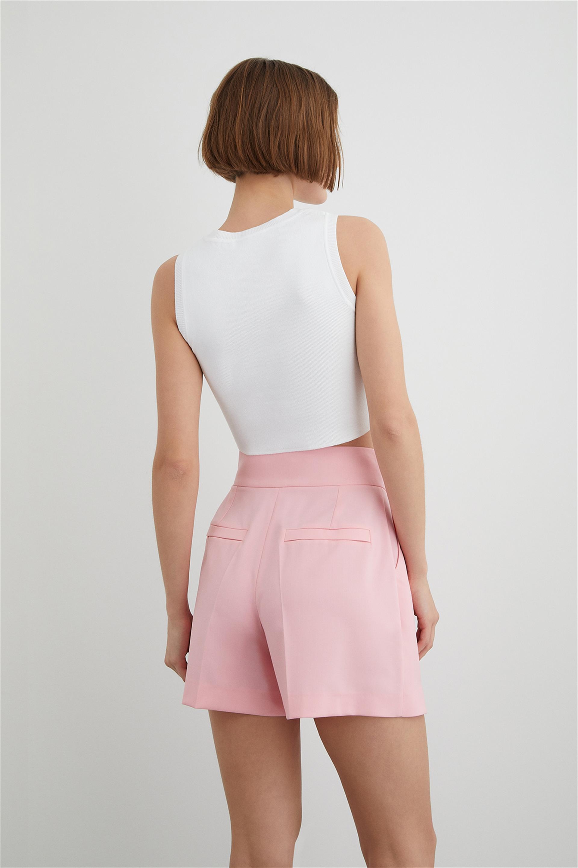 İncili Gold Düğme Detaylı Pembe Şort Etek