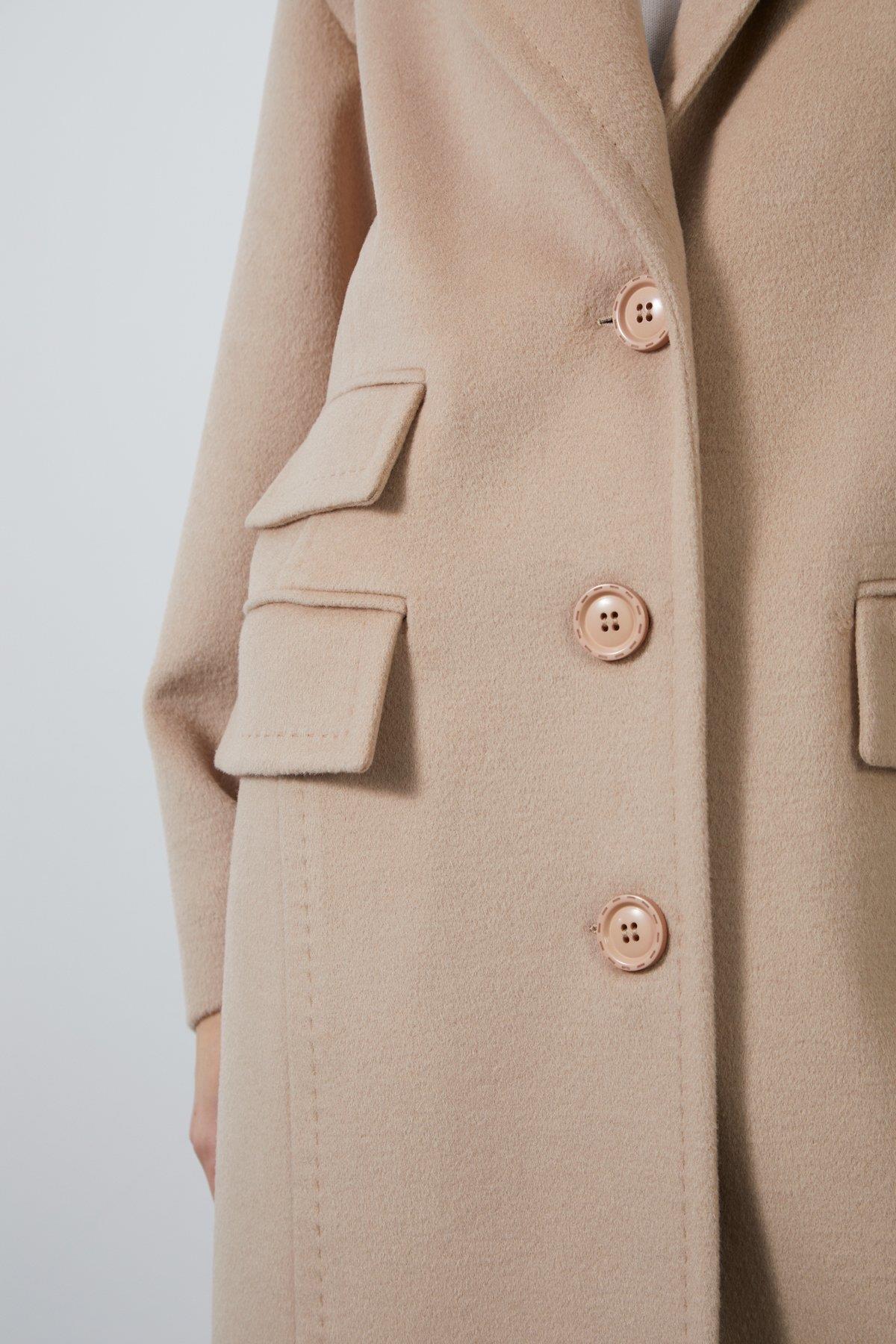 Cep Detaylı Bej İpek Kaşmir Kaban