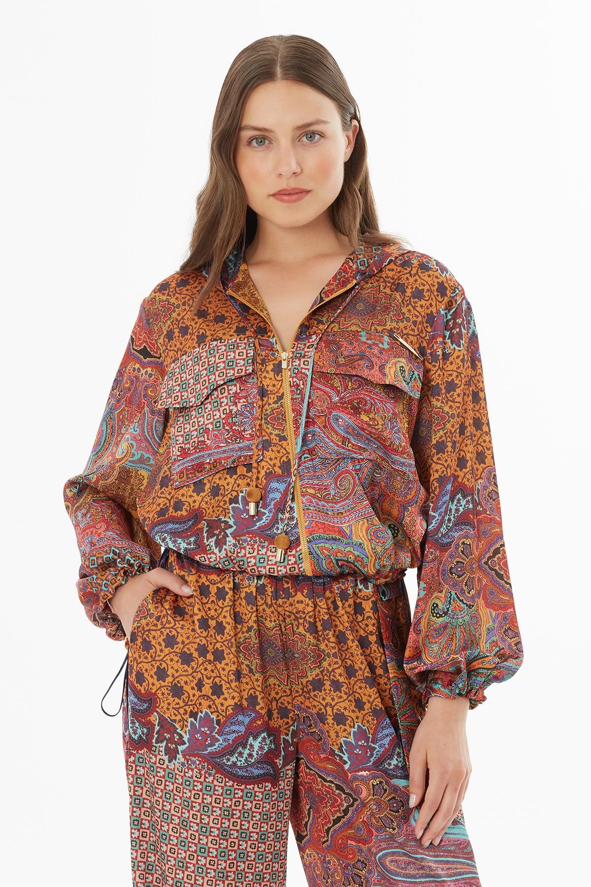 Colorful Patterned Hooded Top with Drawstring