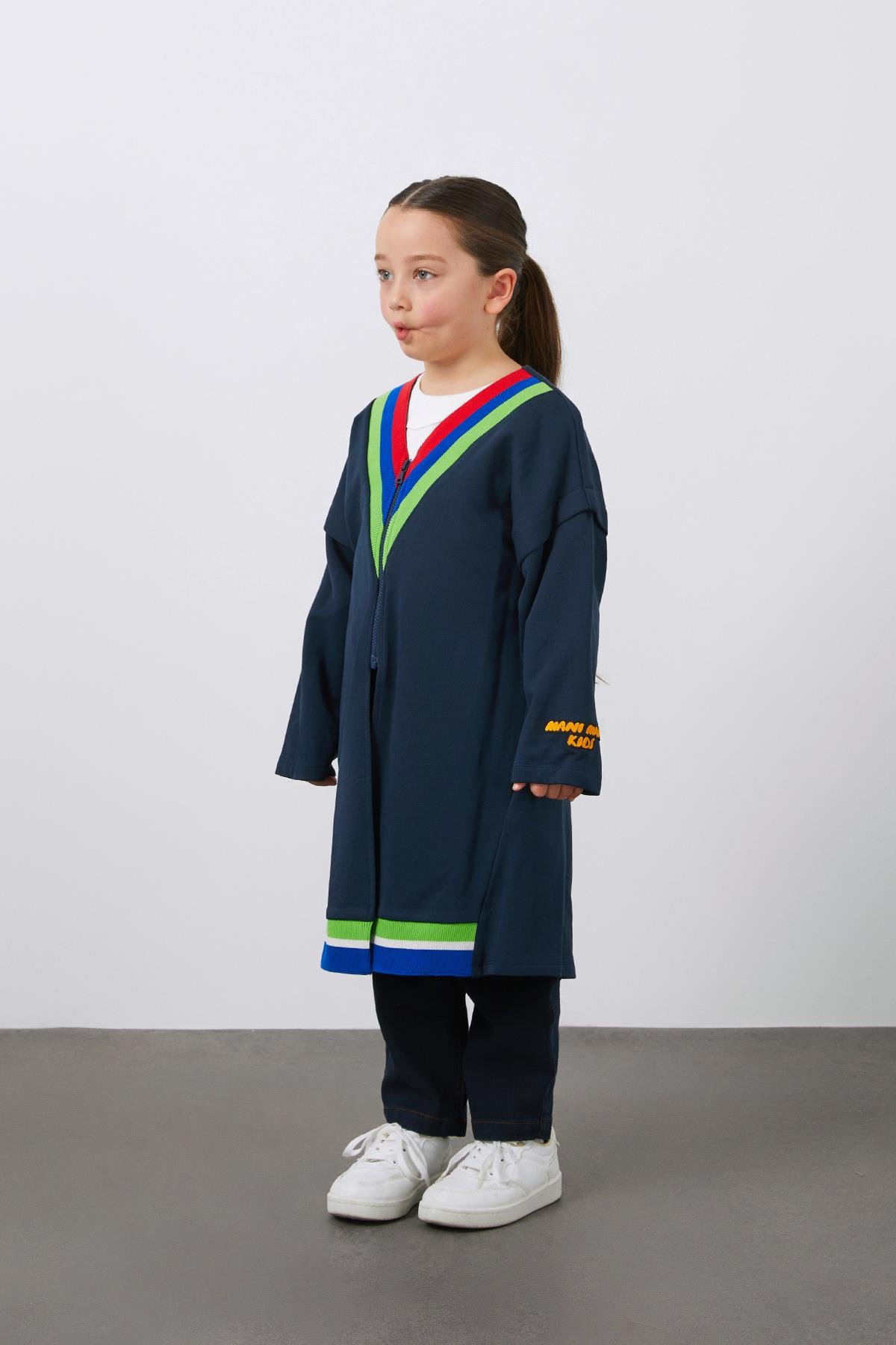 Renkli Triko ve Nakış Detaylı Kız Çocuk Fermuarlı Ceket