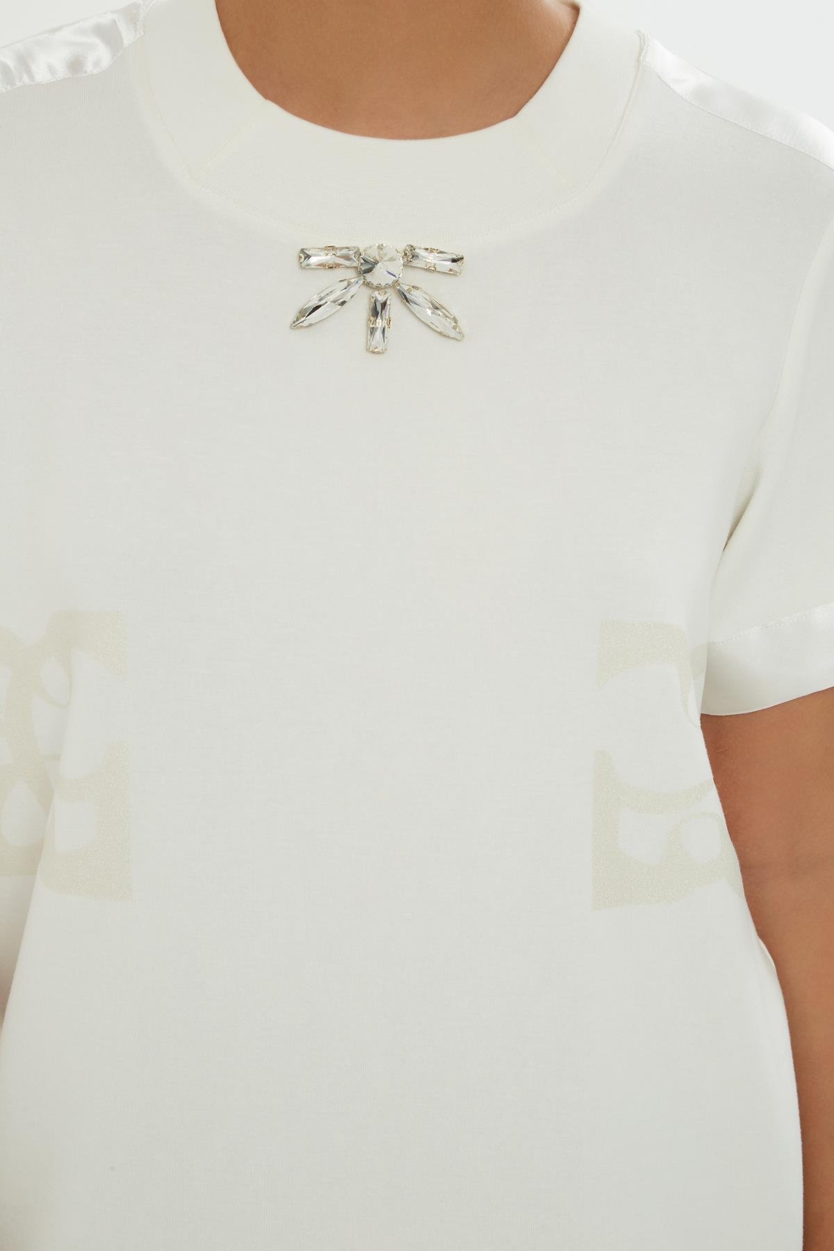 Ecru Blouse With Mother-Of-Pearl Satin Strips And Embroidery Details
