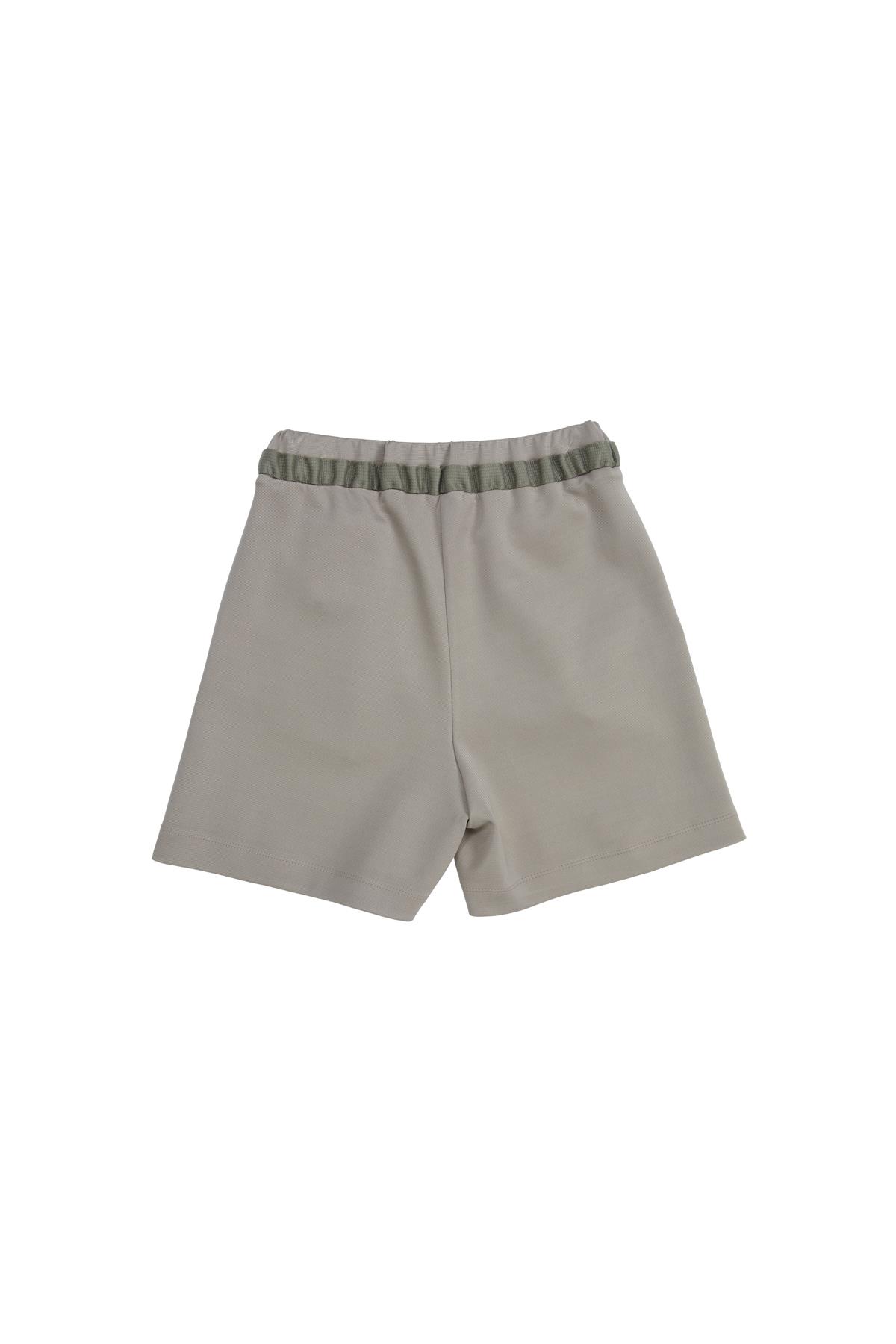 Şerit Aksesuarlı Cepli Yeşil Şort