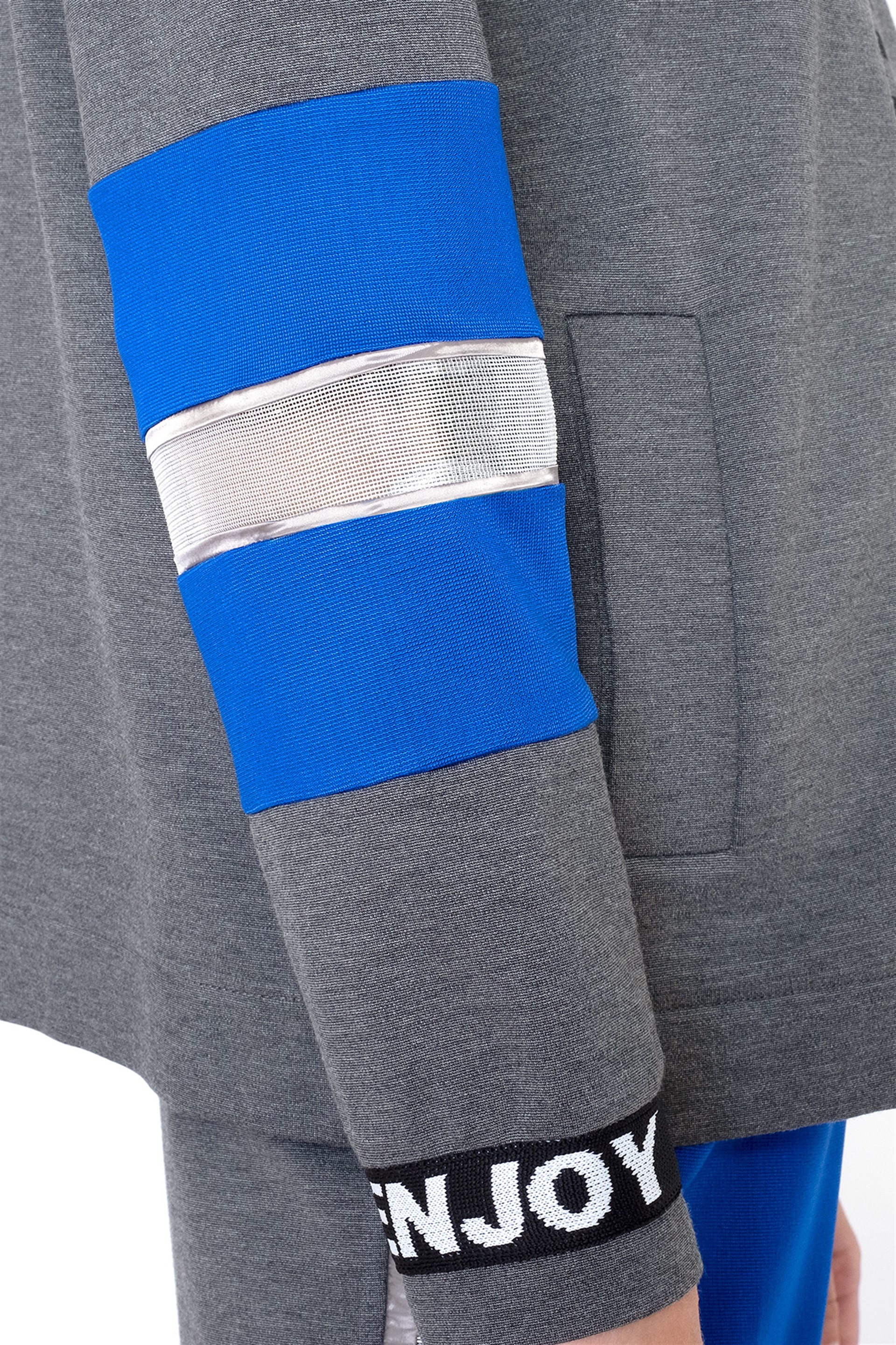 Şerit Detaylı Kapüşonlu Gri Fermuarlı Sweatshirt