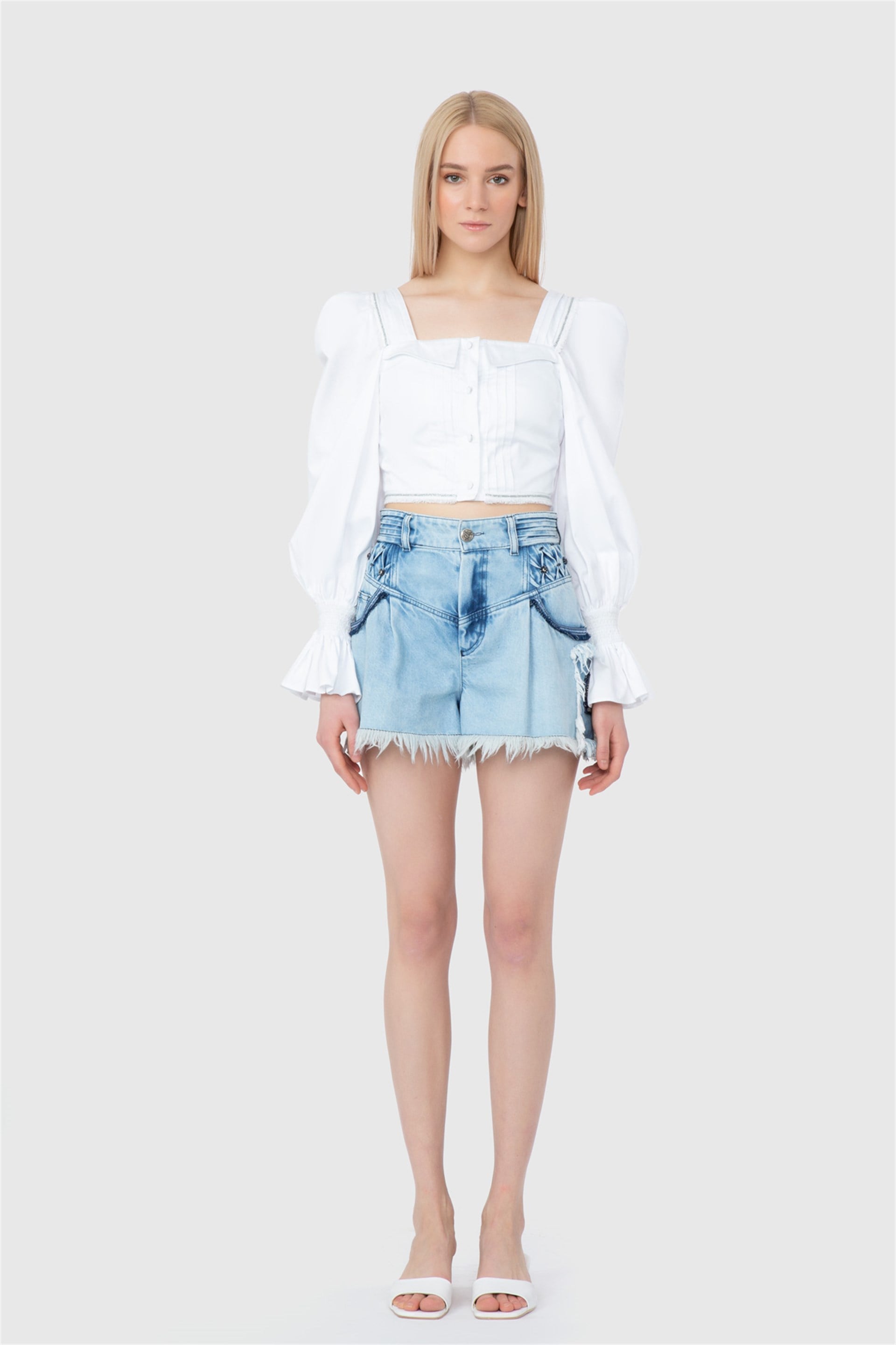 Şerit Ve Dikiş Detaylı Denim Lacivert Şort