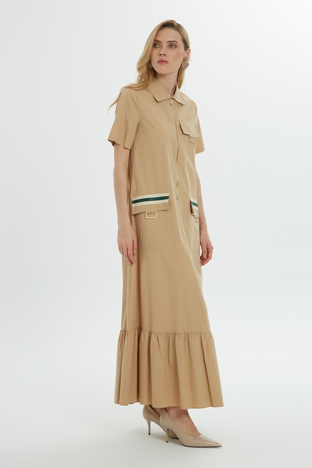 Şerit Ve Metal Toka Detaylı Bej Poplin Elbise