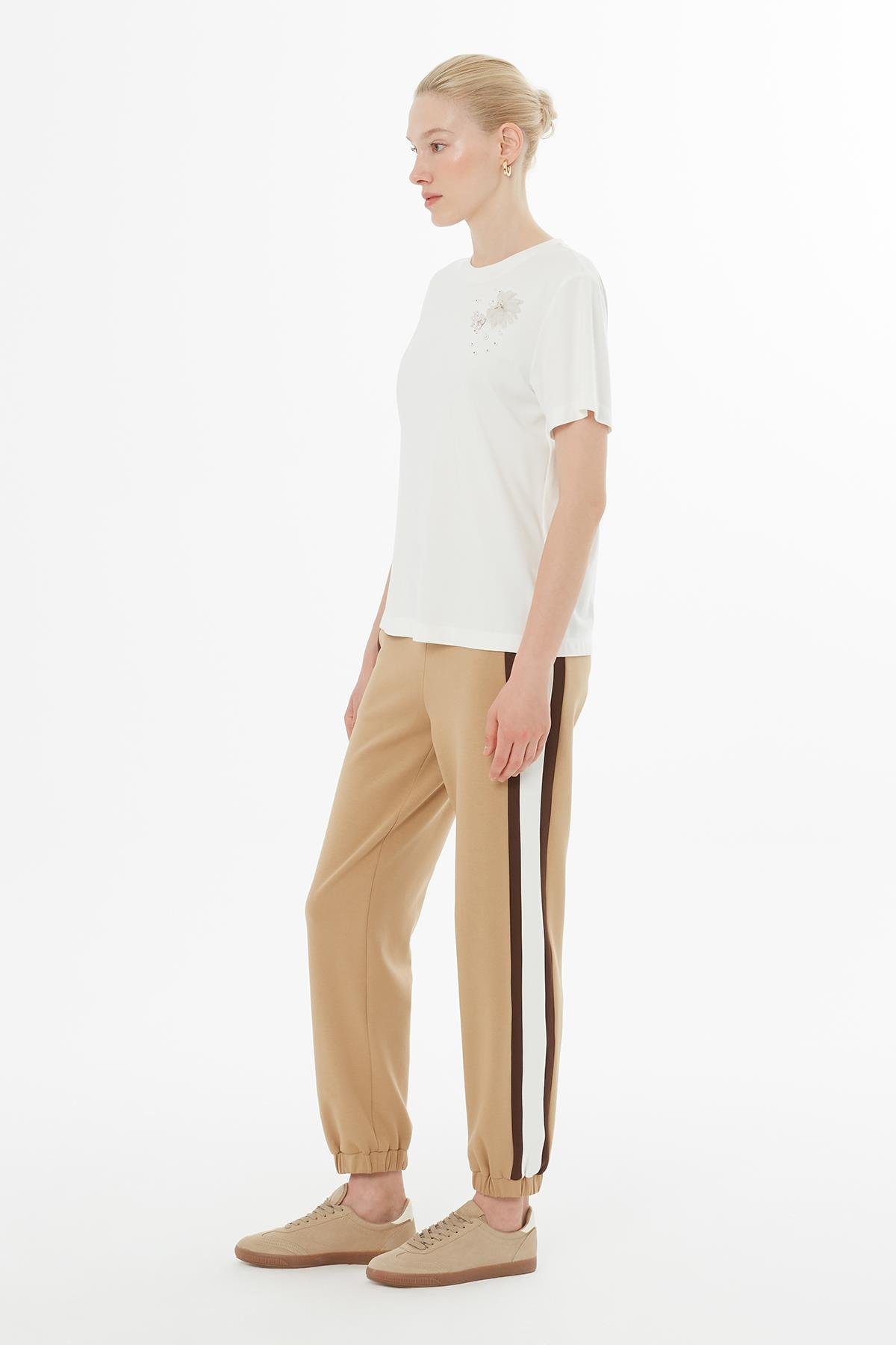 Ecru Blouse with Brooch and Scattered Rhinestones