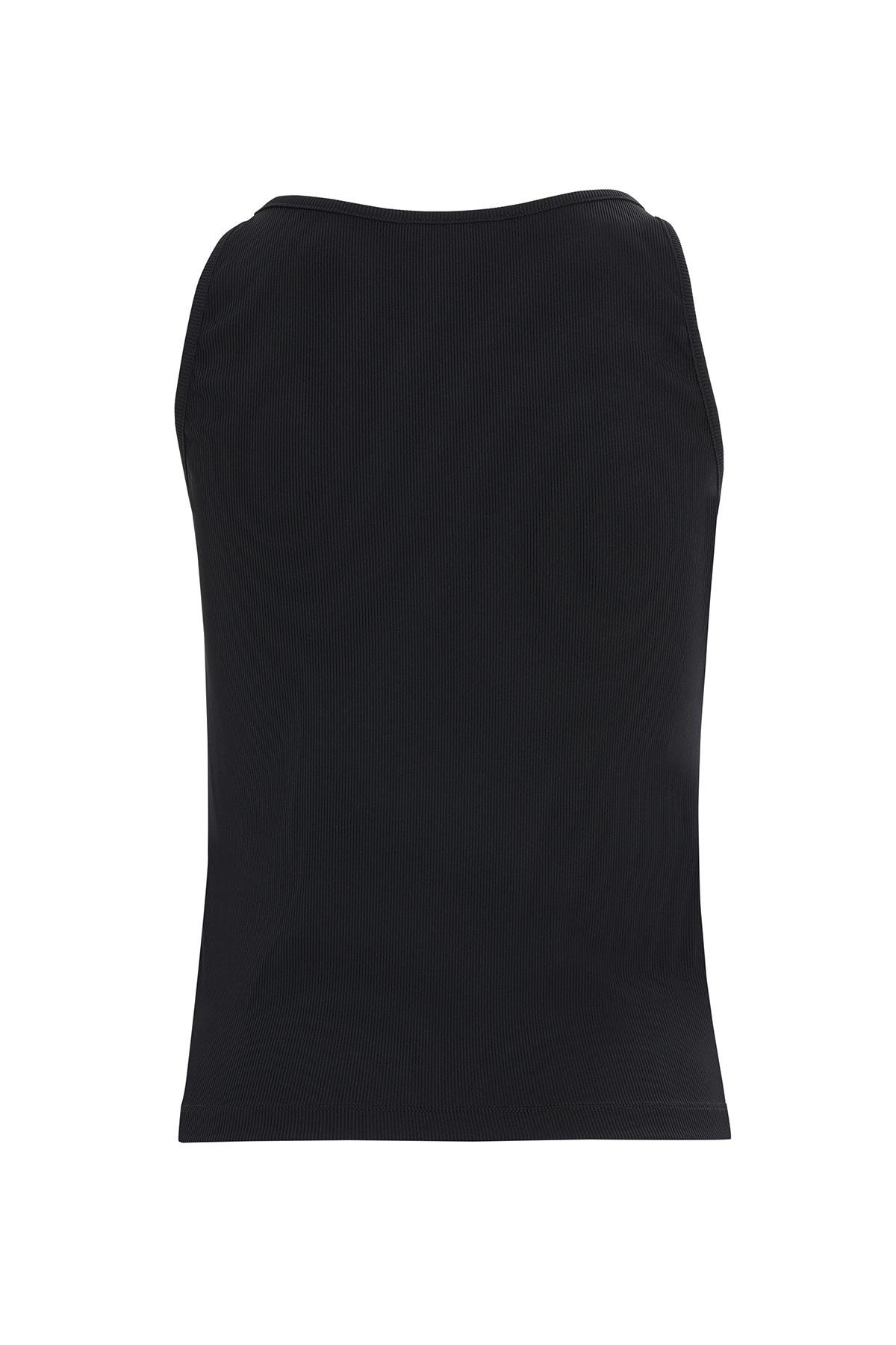 Sıfır Kollu Ekru Basıc Bluz