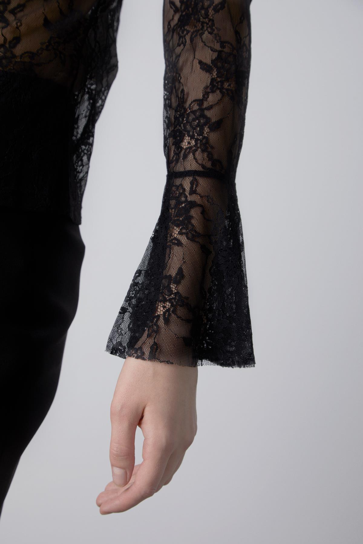 Siyah Dantel Top