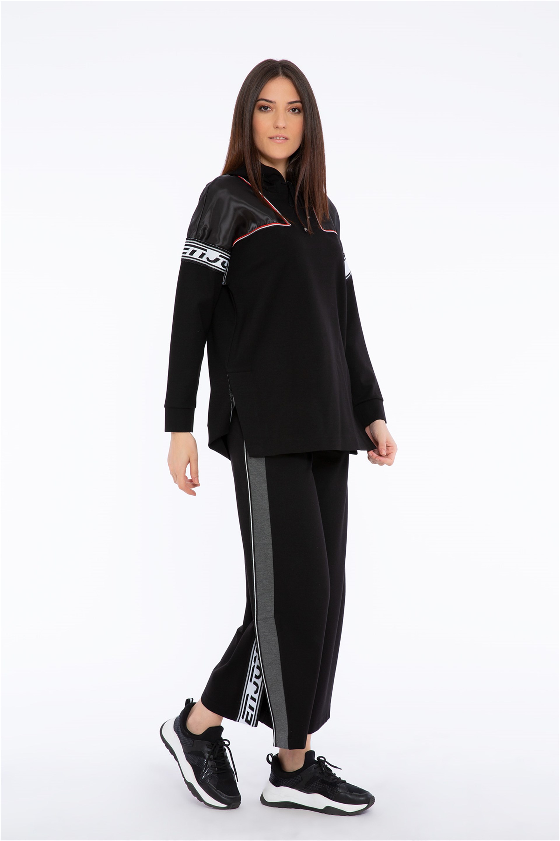 Transparan Omuz Ve Şerit Detaylı Siyah Kapüşonlu Sweatshirt
