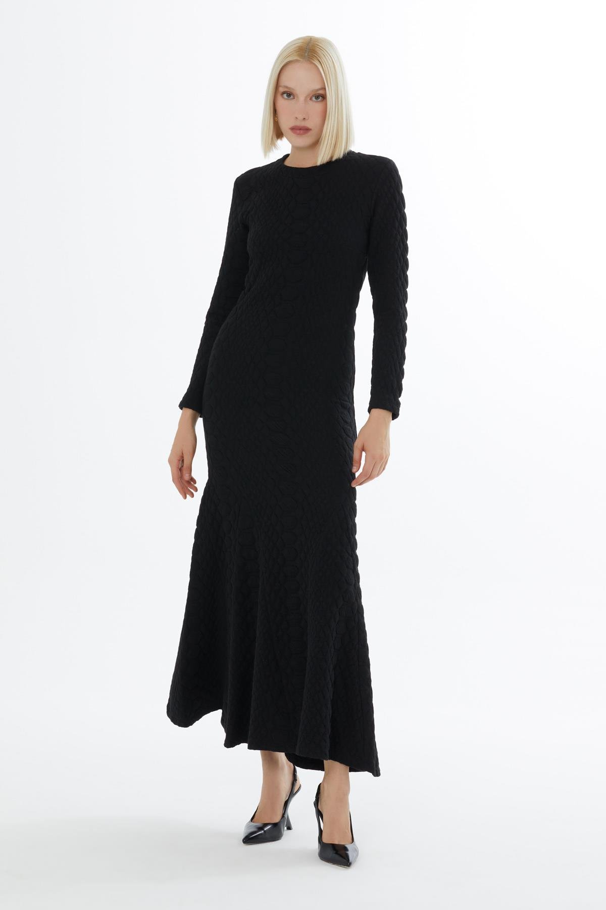 Ruffle Detail Maxi Length Snake Print Black Knit Dress