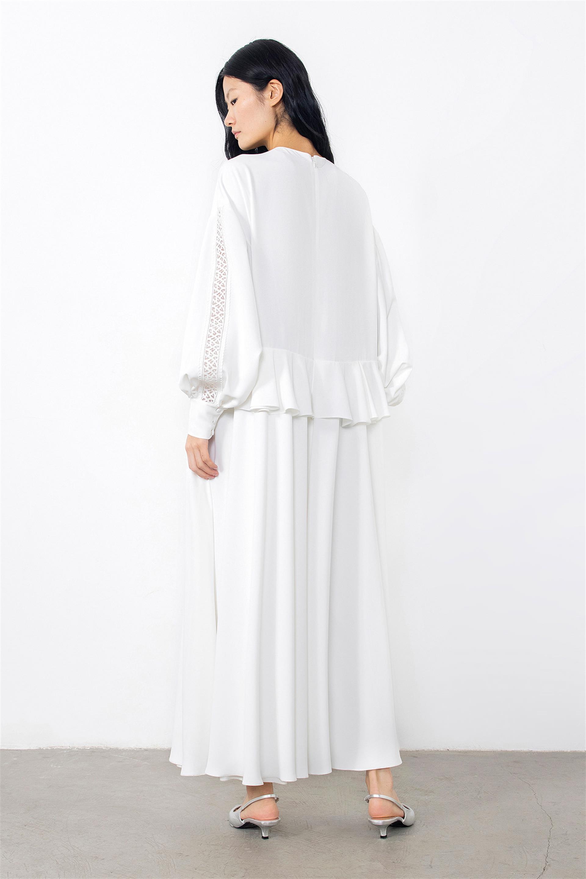 Volan Detaylı Şerit Aksesuarlı Mavi Elbise