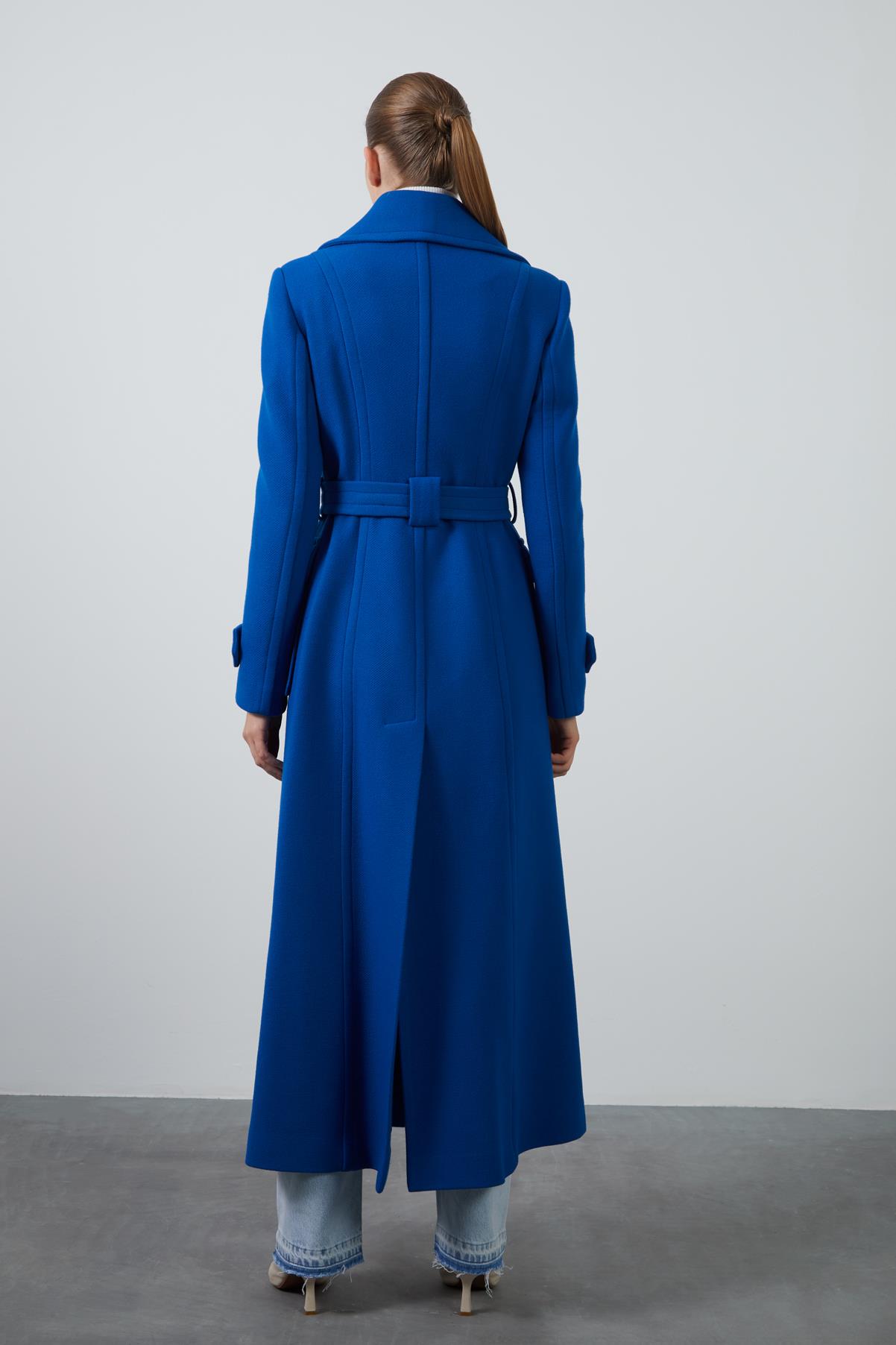 Seyyar Kuşaklı Geniş Cep Uzun Mavi Kaban