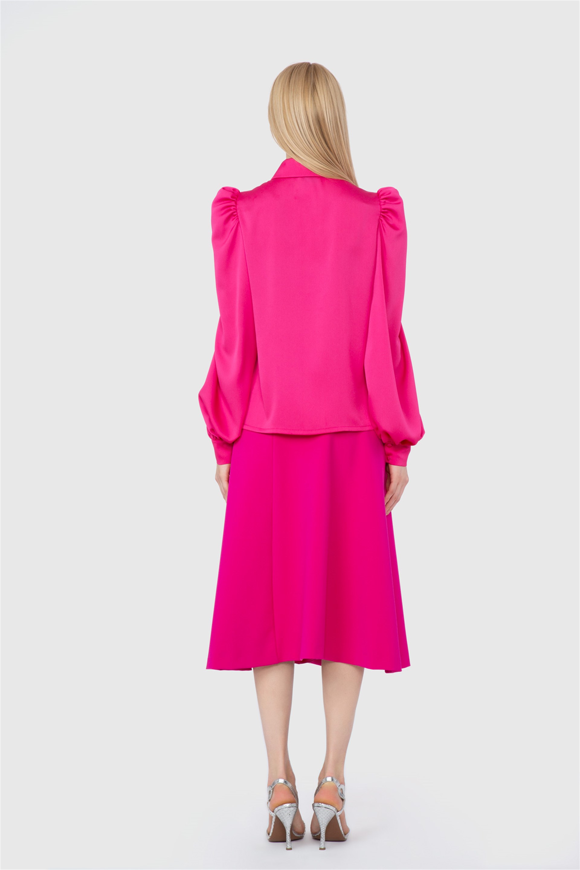 Yakası Taş İşlemeli Fuşya Bluz