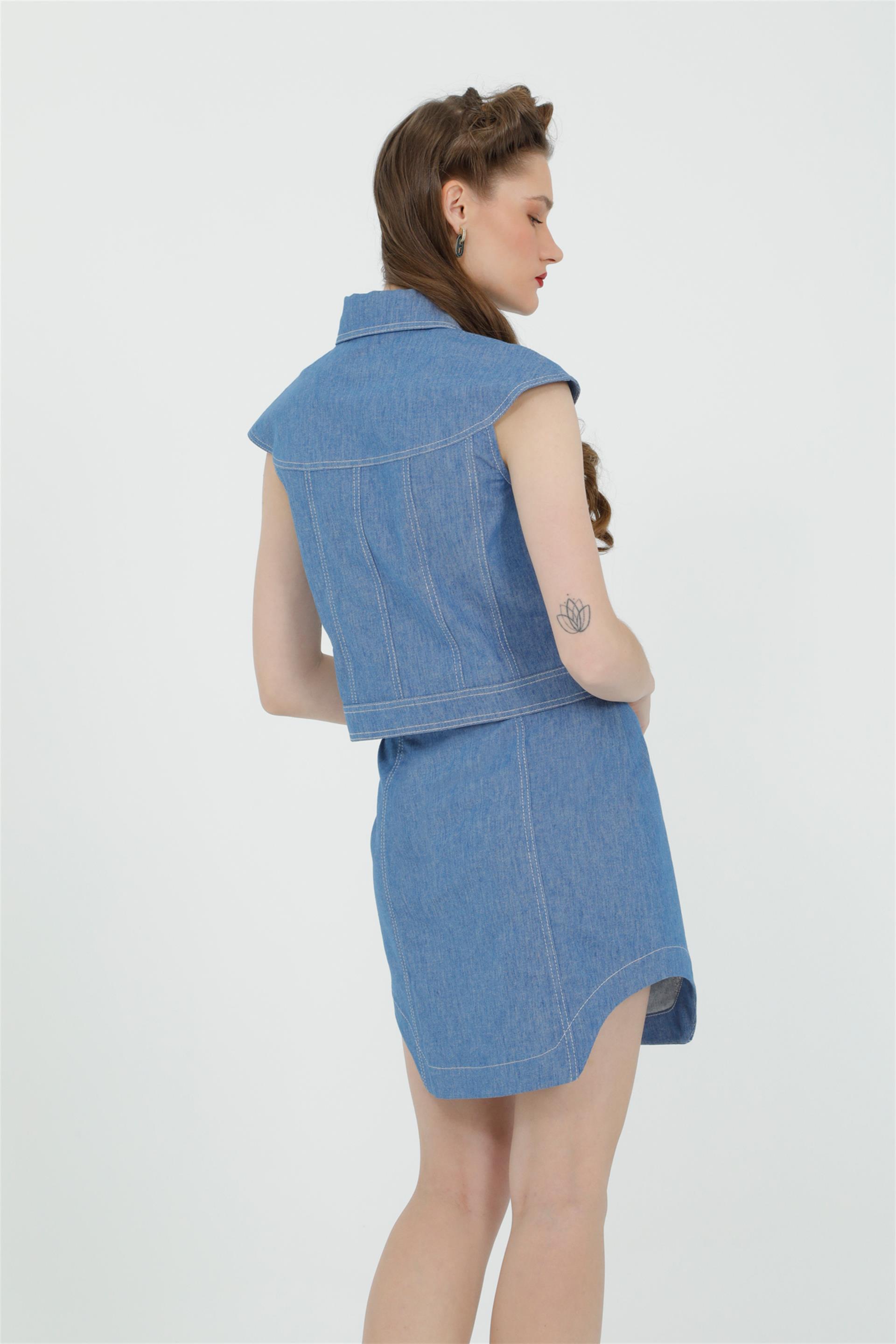 Yan Pencere Detaylı Önü Düğmeli Mavi Mini Etek