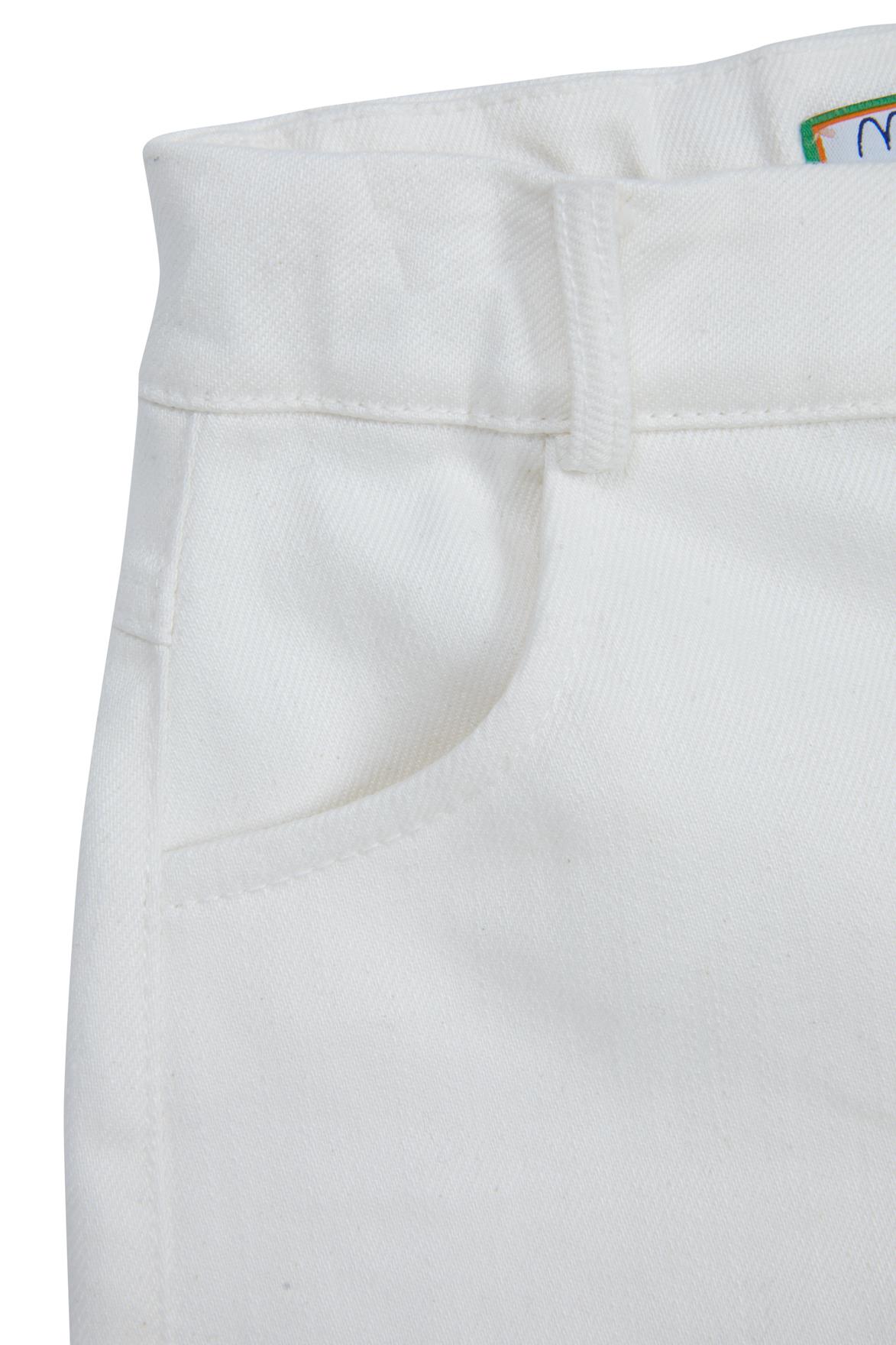 Yanlardan Ve Arkadan Cepli Ekru Jean Şort