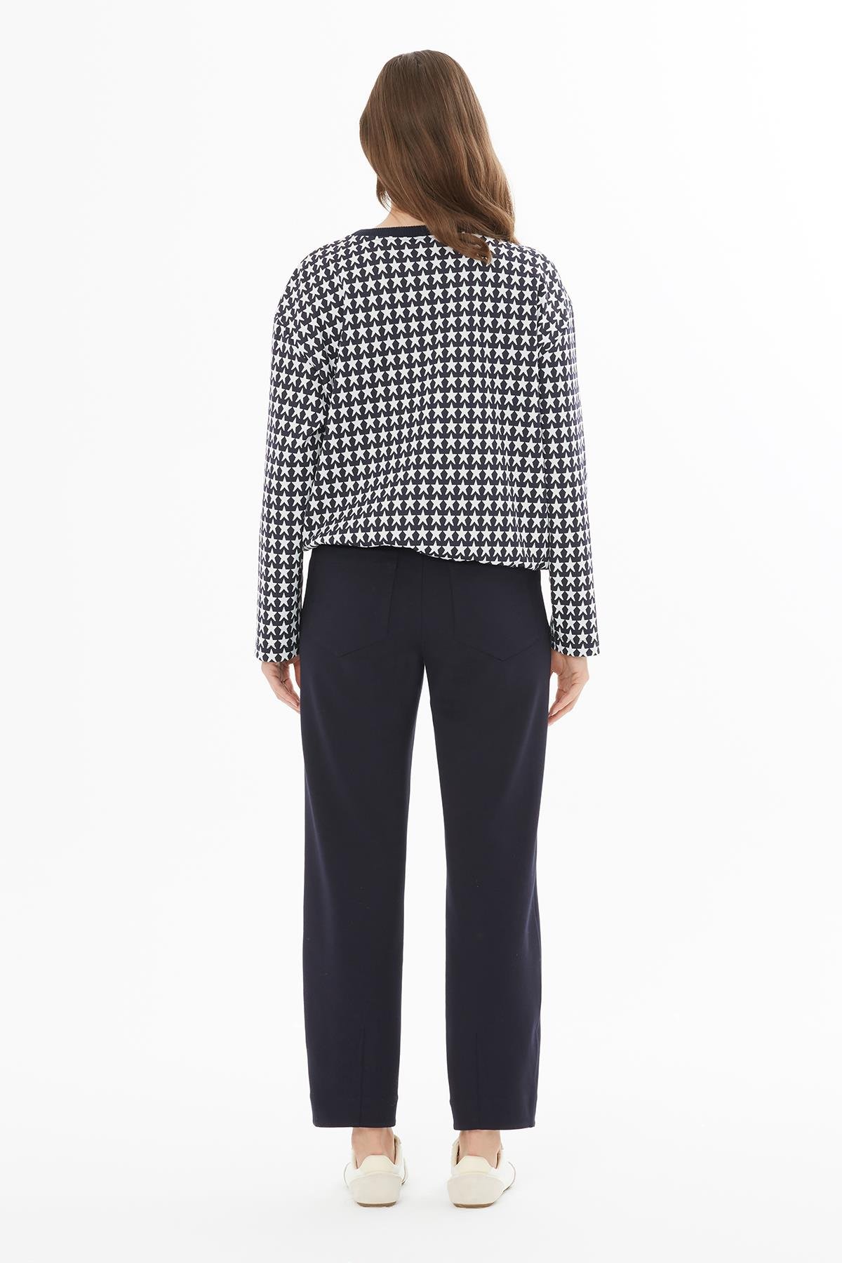 Yıldız Desenli Örme Bluz