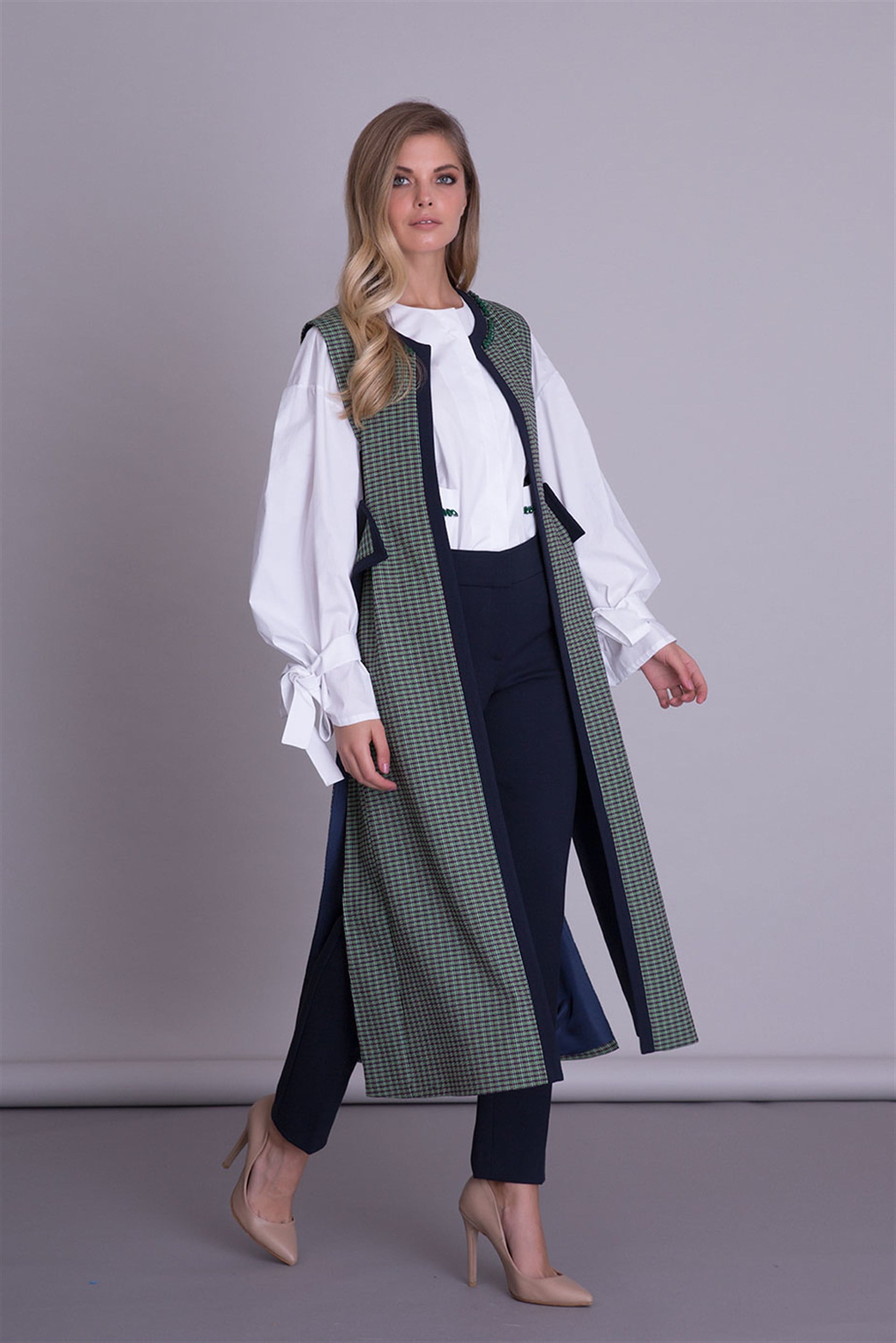Slit Detailed Long Gingham Green Vest