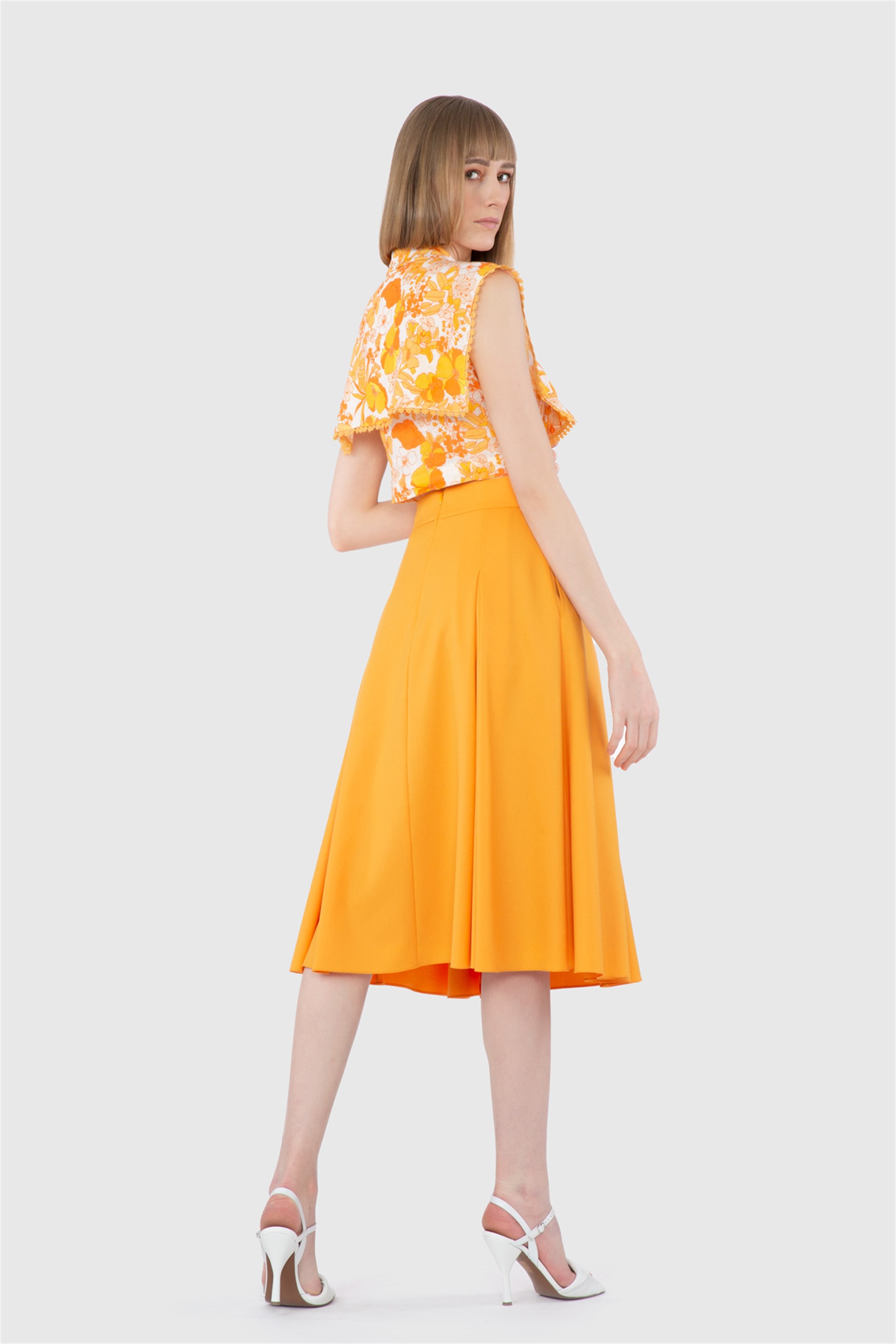 Yüksek Bel Düğme Detaylı Midi Boy Turuncu Etek