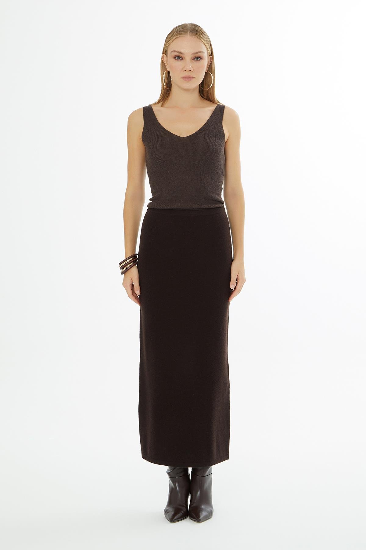 Yüksek Bel Düz Kesim Siyah Uzun Etek