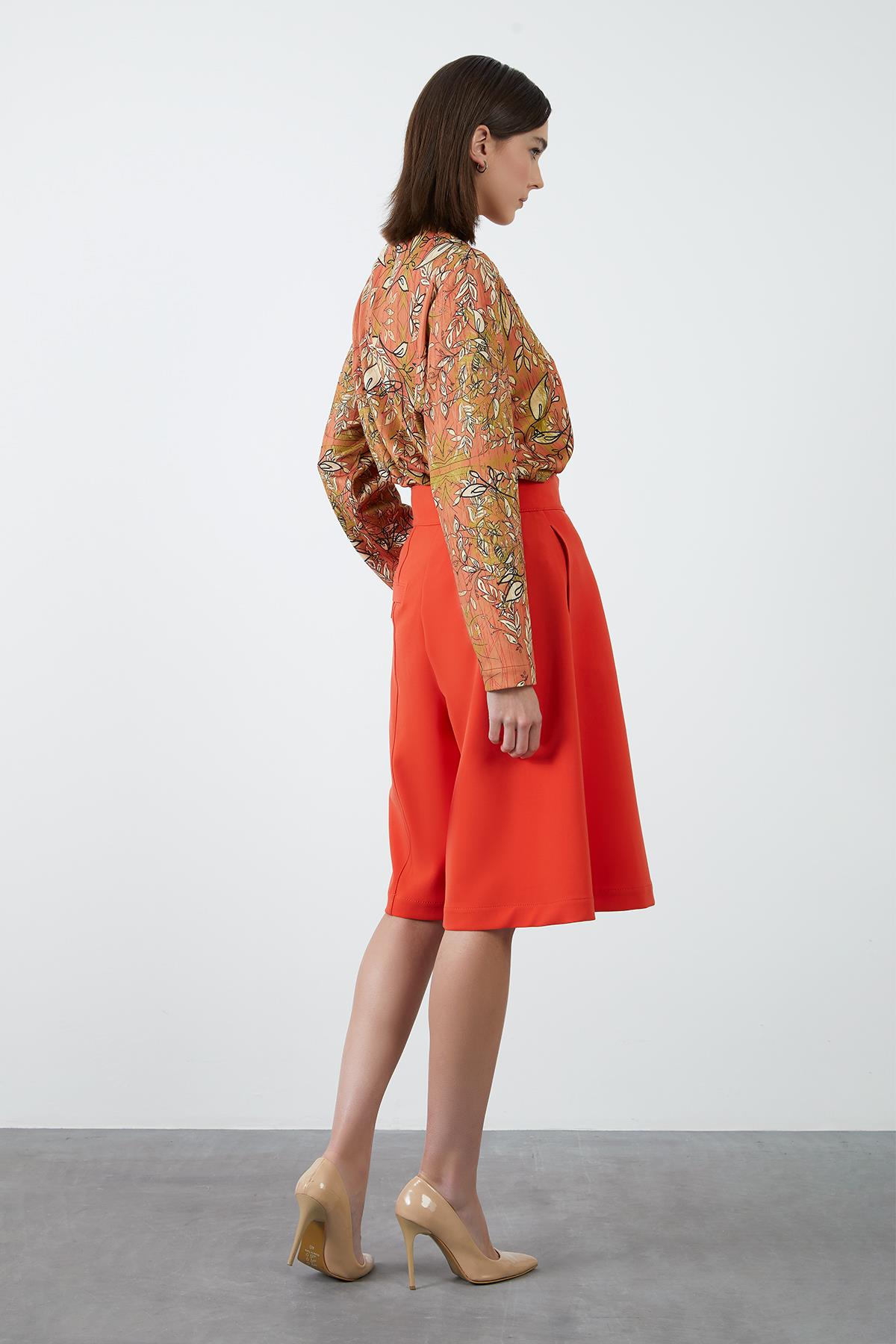 Yüksek Bel Mercan Rengi Bermuda Şort