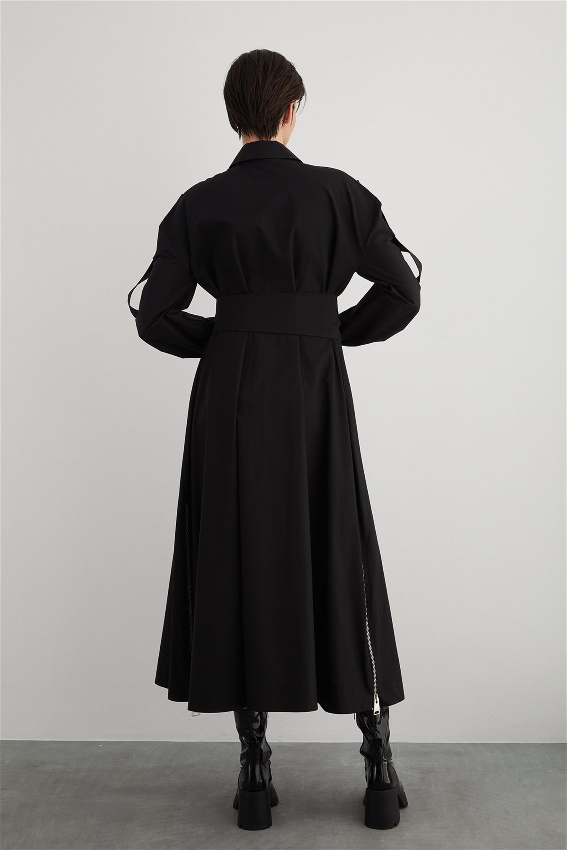 Fermuar Ve Kare Çıtçıt Detaylı Tokalı Seyyar Kuşak Elbise