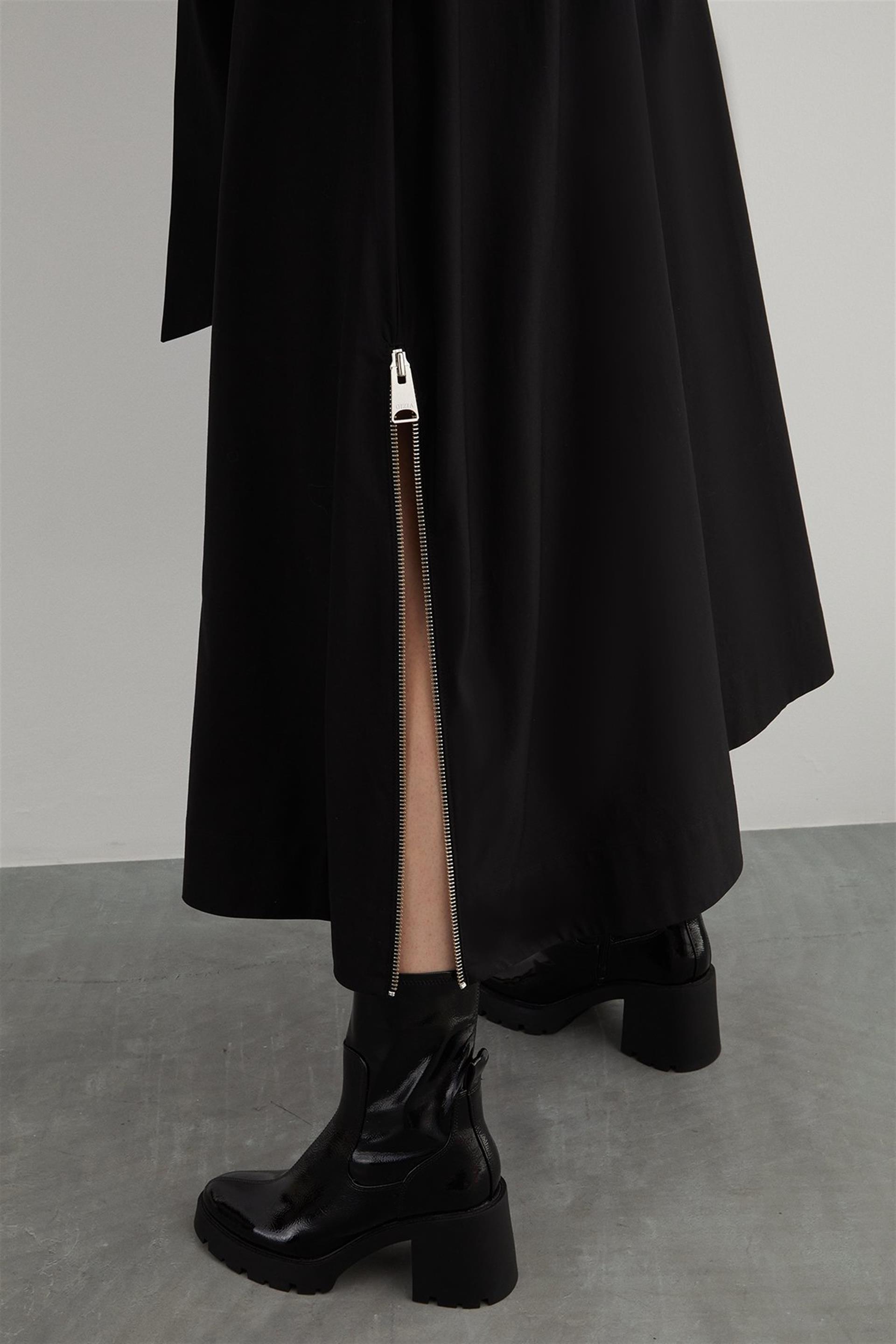 Fermuar Ve Kare Çıtçıt Detaylı Tokalı Seyyar Kuşak Elbise