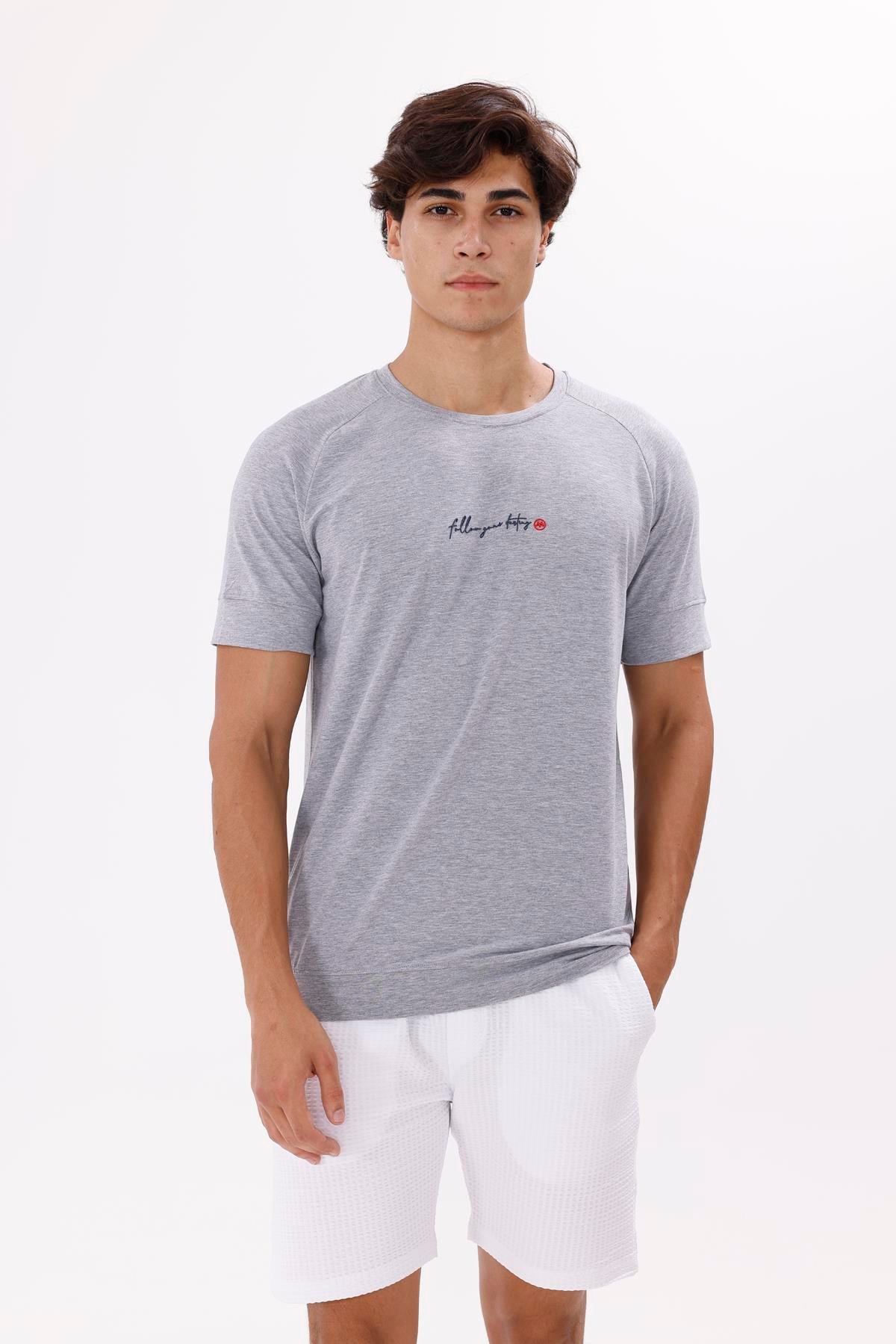 Bisiklet Yaka Göğüs Yazı Baskılı Rahat Kalıp Kısa Kollu Yumuşak Dokulu Tişört