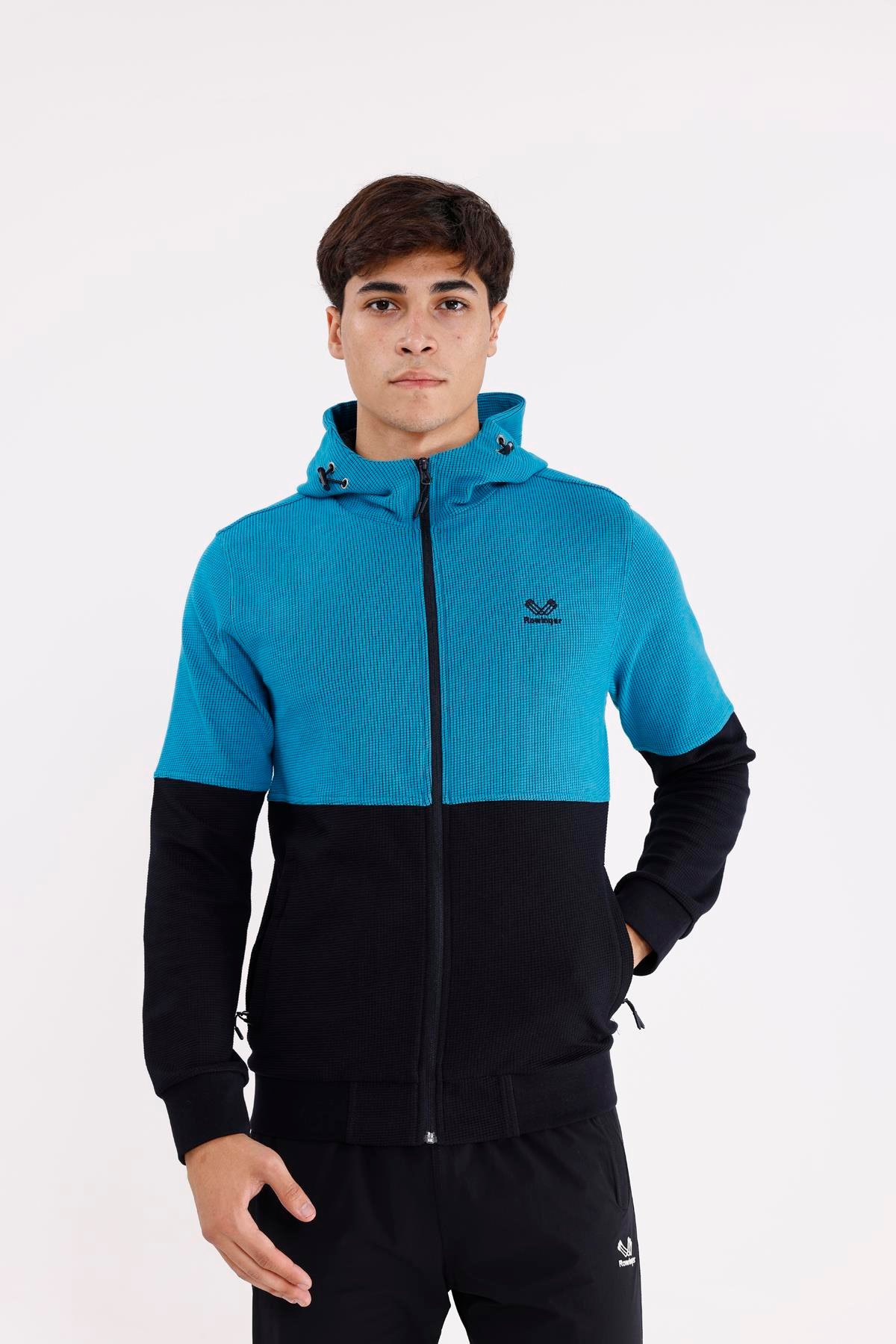 Blok Renkli Pıtırcık Yüzeyli Tam Fermuarlı Yan Cepli Esnek Manşetli Kapüşonlu Sweatshirt