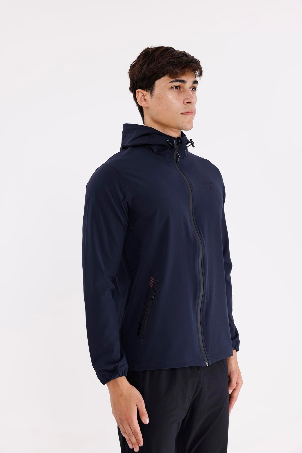 Boncuk İşleme Detaylı Rahat Kalıp Şehir Stili Kapüşonlu Sweatshirt