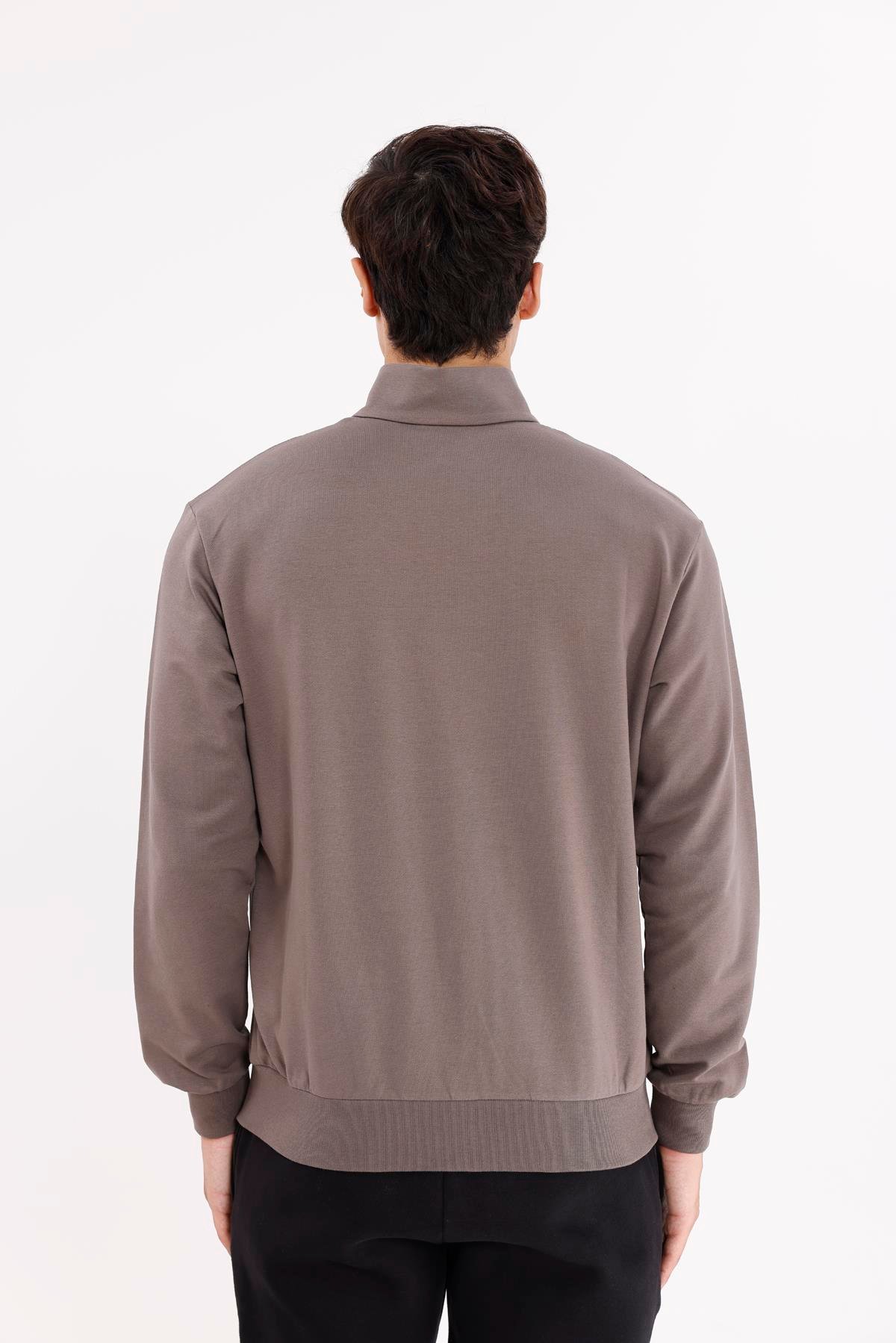 Cepli Dik Yaka Tam Fermuarlı Göğüs Arma Detaylı Rahat Kalıp Mevsimlik Sweatshirt