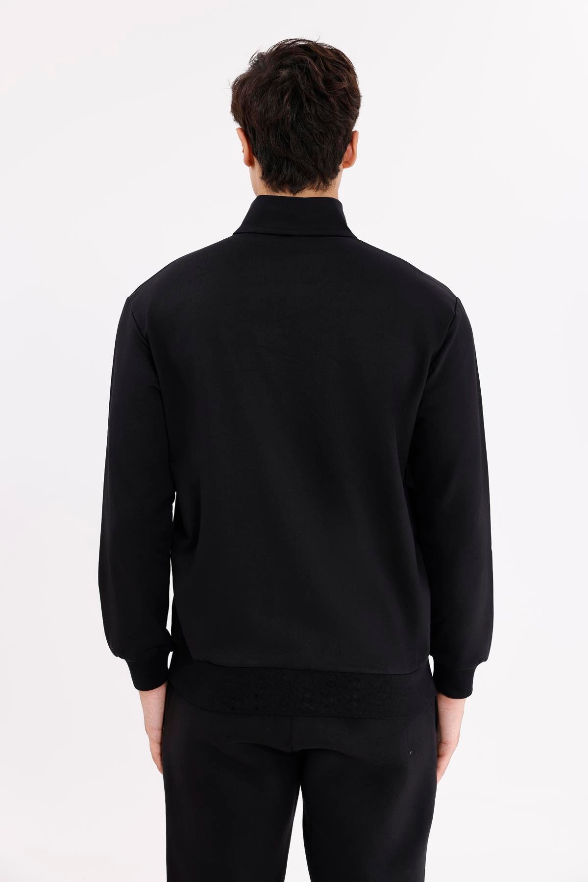 Cepli Dik Yaka Tam Fermuarlı Göğüs Arma Detaylı Rahat Kalıp Mevsimlik Sweatshirt