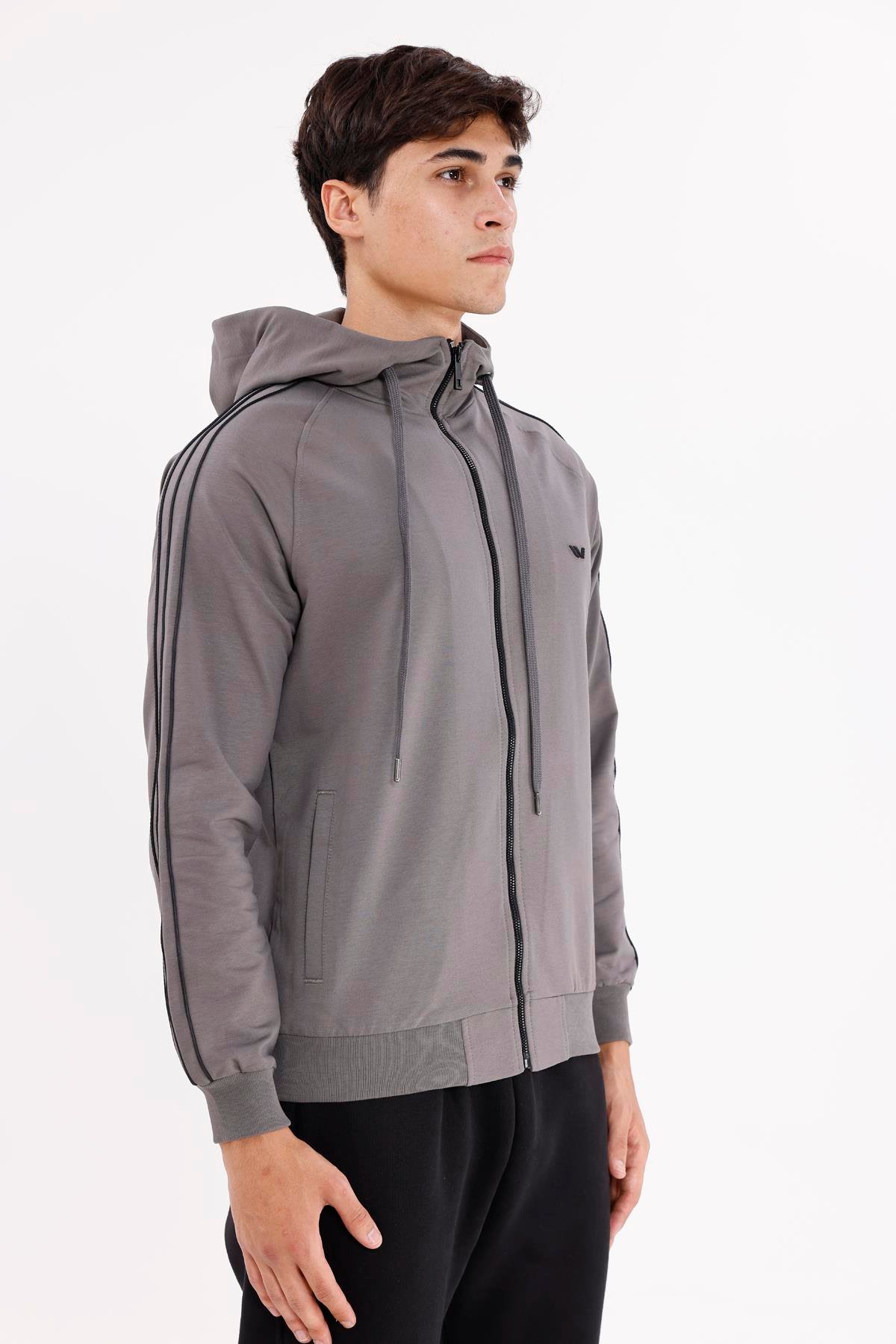 Çift Şerit Kol Detaylı Tam Fermuarlı Cepli Rahat Kalıp Ayarlanabilir Kapüşonlu Sweatshirt