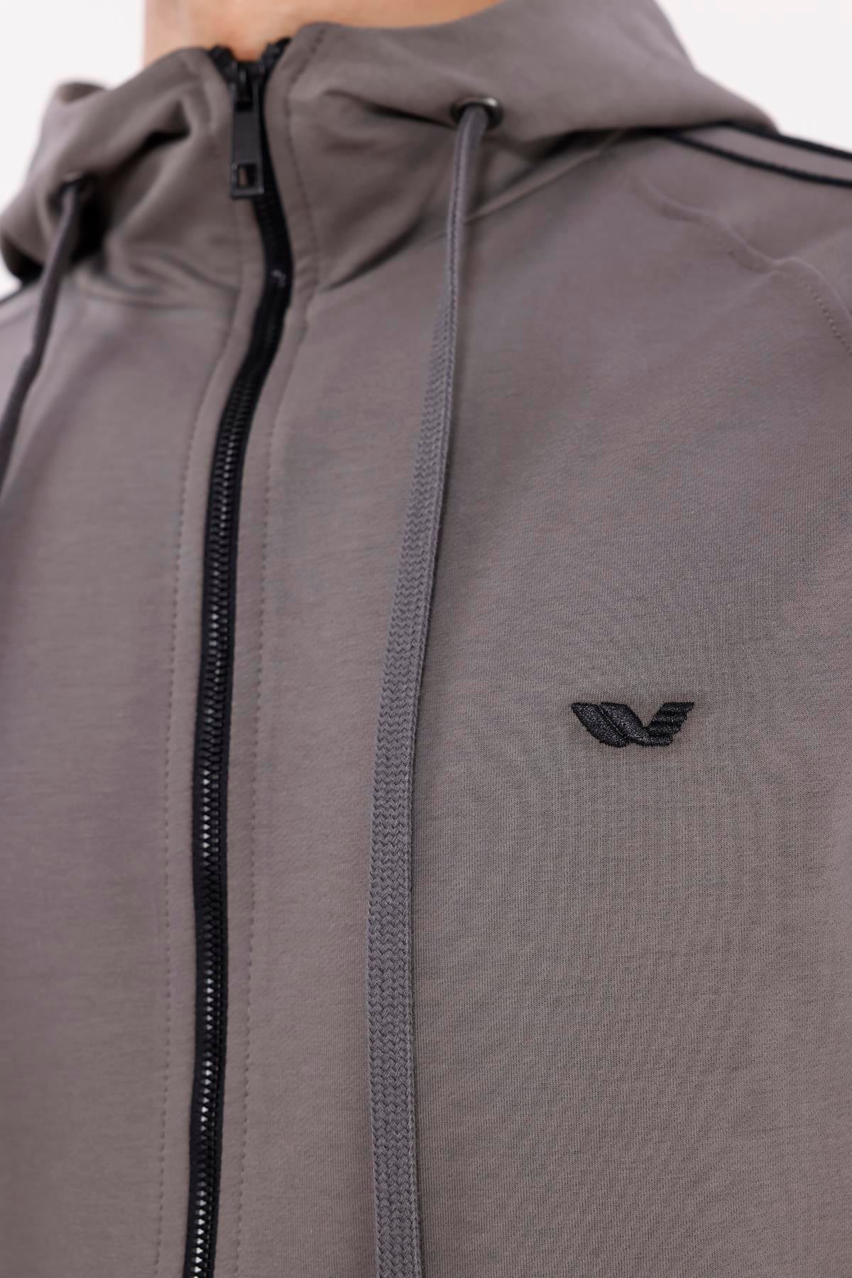 Çift Şerit Kol Detaylı Tam Fermuarlı Cepli Rahat Kalıp Ayarlanabilir Kapüşonlu Sweatshirt