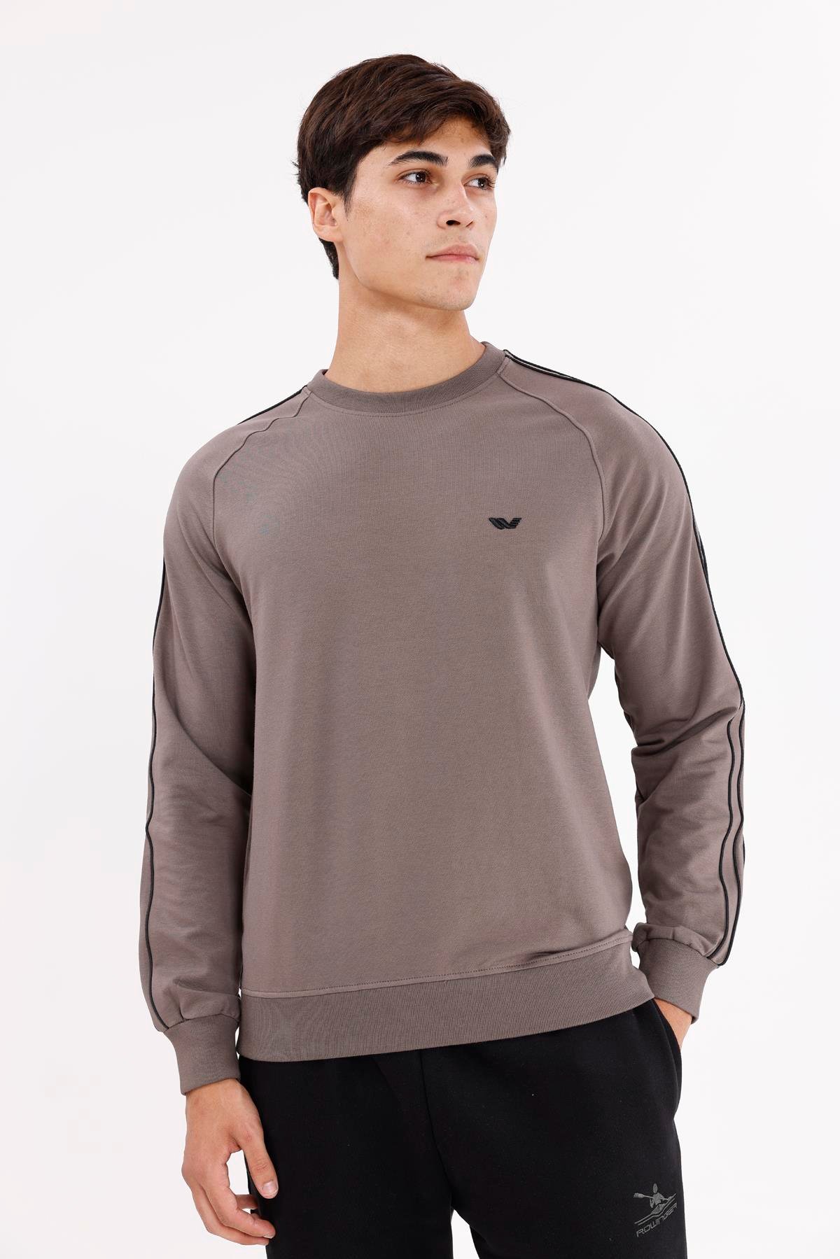 Çift Şeritli Raglan Kol Minimal Logolu Bisiklet Yaka Sweatshirt