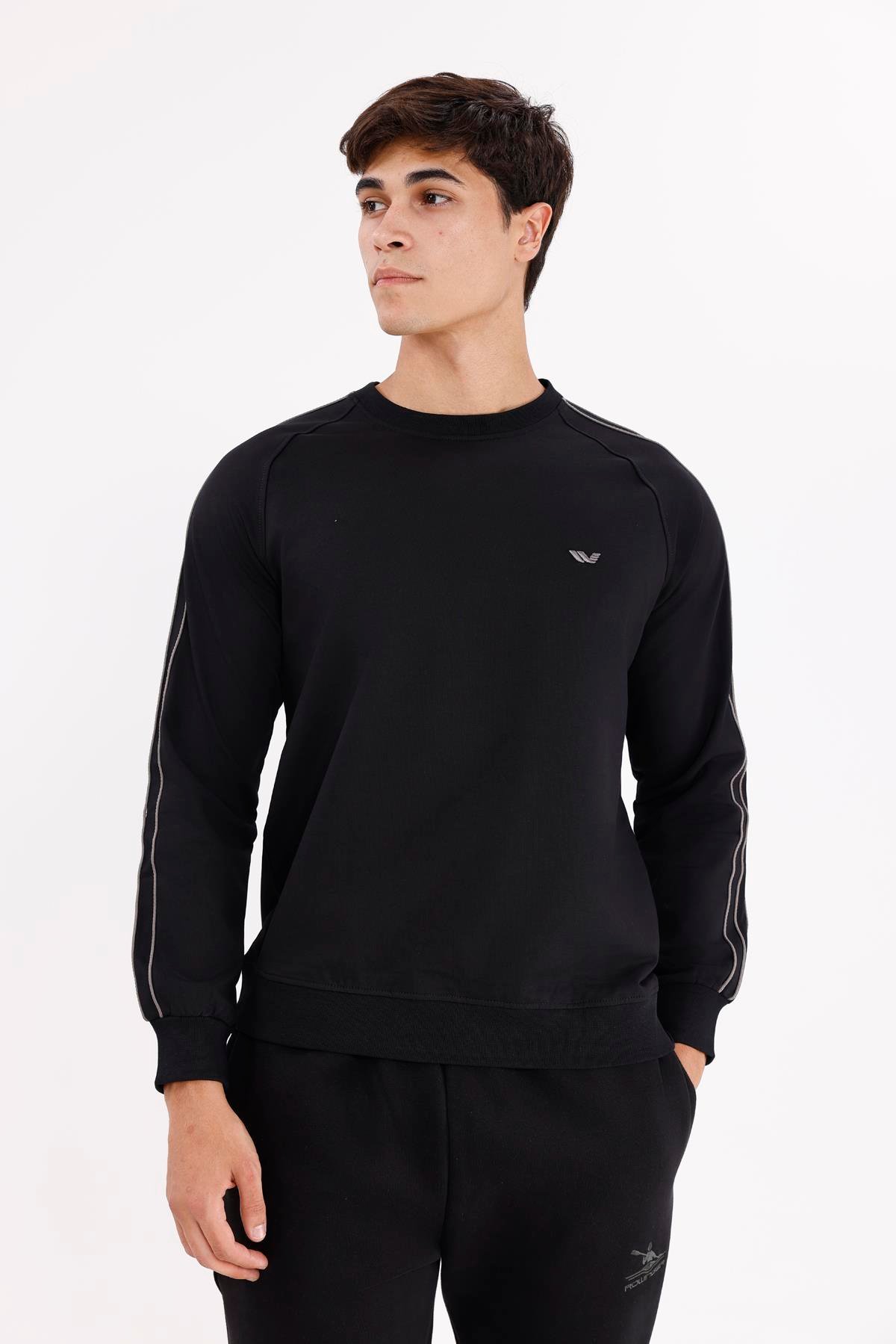 Çift Şeritli Raglan Kol Minimal Logolu Bisiklet Yaka Sweatshirt