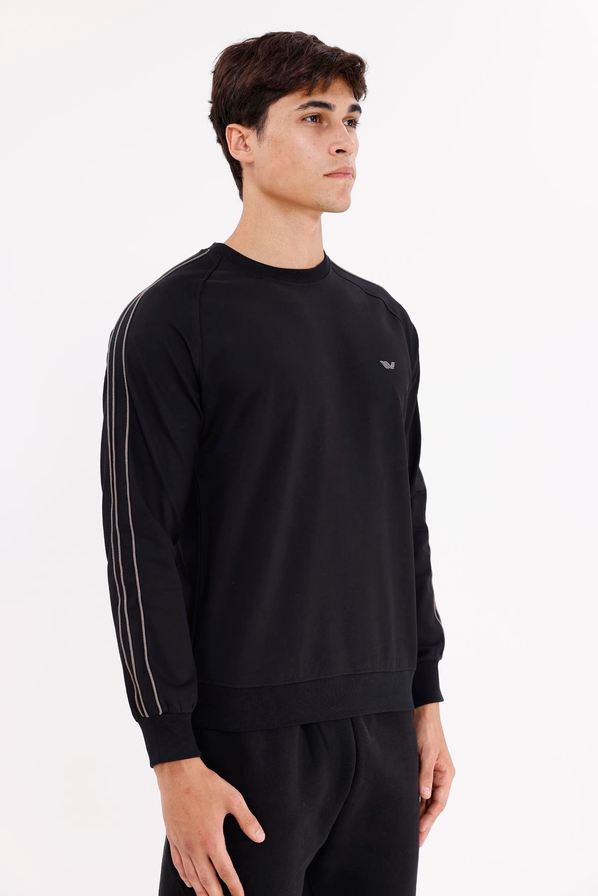 Çift Şeritli Raglan Kol Minimal Logolu Bisiklet Yaka Sweatshirt