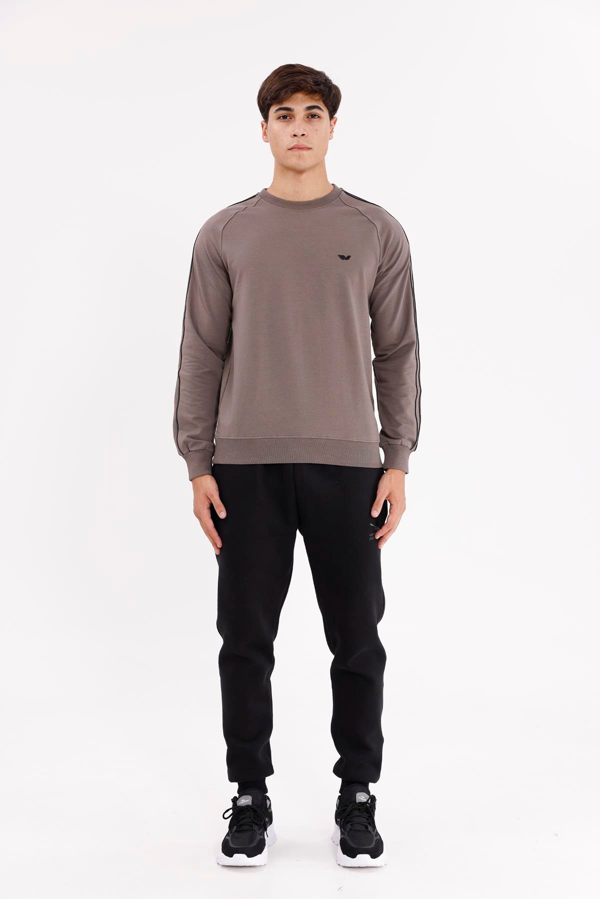 Çift Şeritli Raglan Kol Minimal Logolu Bisiklet Yaka Sweatshirt
