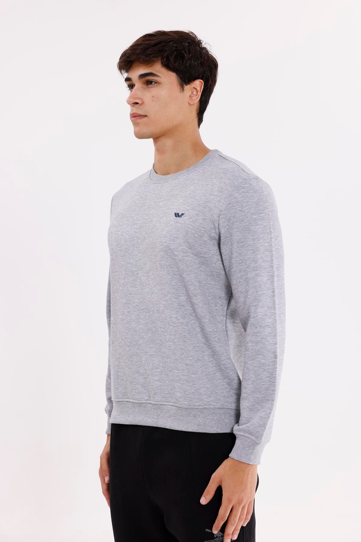 Göğüs Logolu Bisiklet Yaka Rahat Kalıp Mevsimlik Sweatshirt