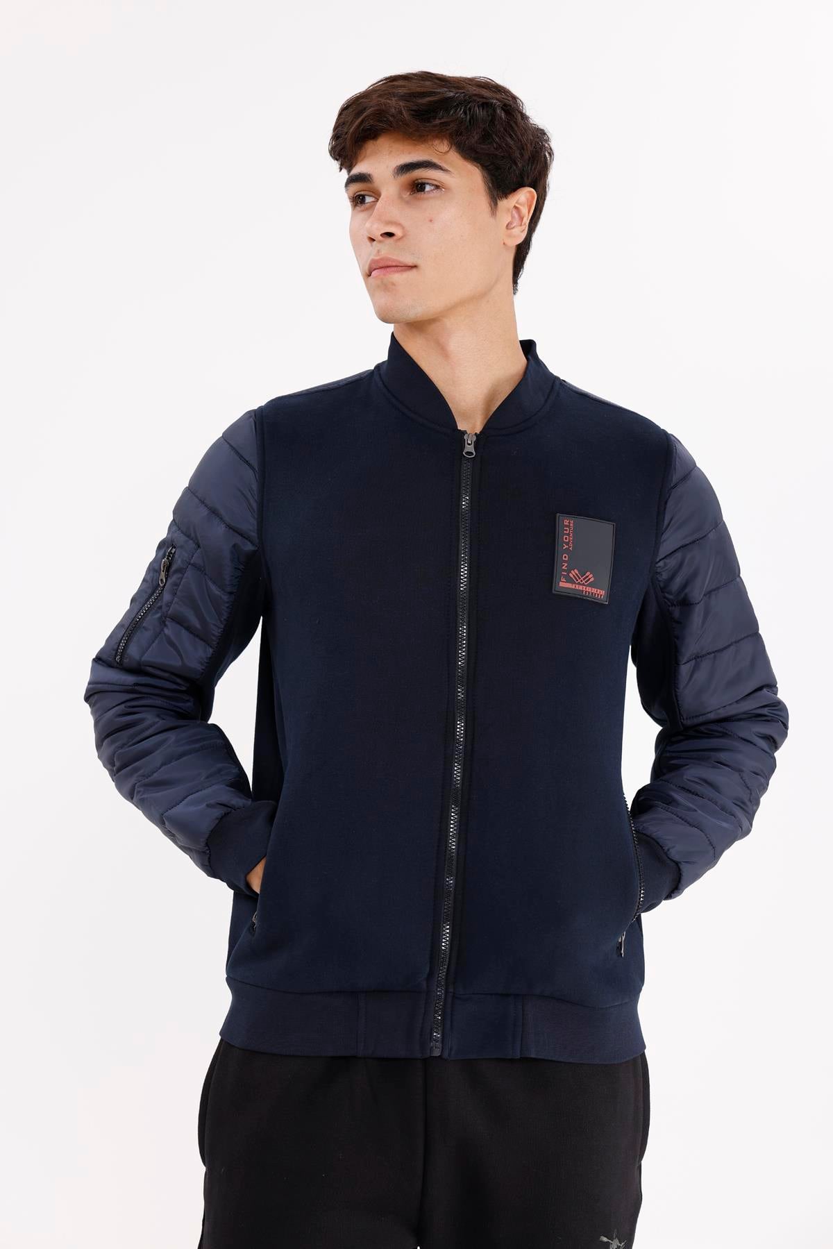 Kapitone Ön Panel Detaylı Polo Yakalı Cepli Rahat Kalıp Uzun Kollu Sweatshirt