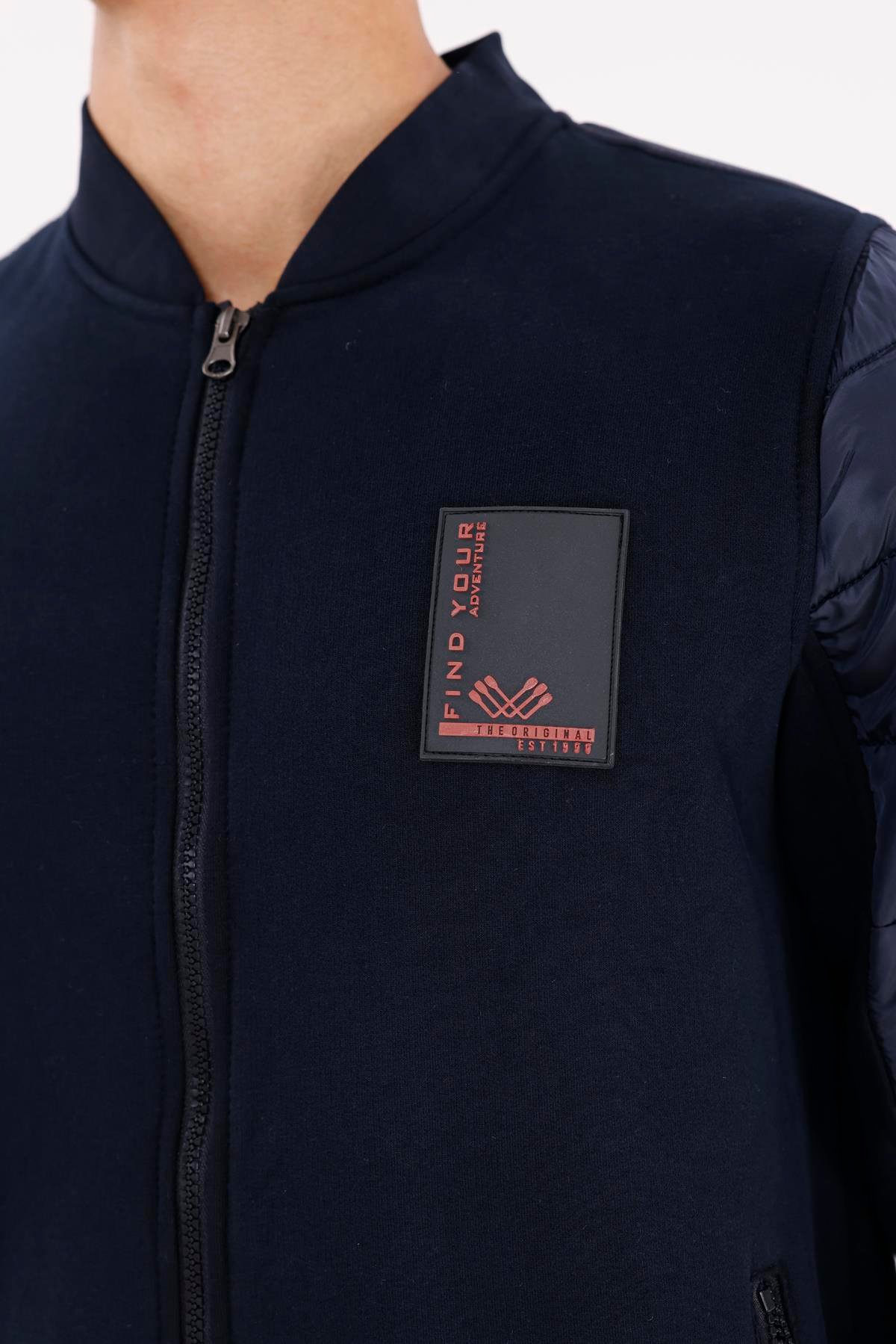 Kapitone Ön Panel Detaylı Polo Yakalı Cepli Rahat Kalıp Uzun Kollu Sweatshirt