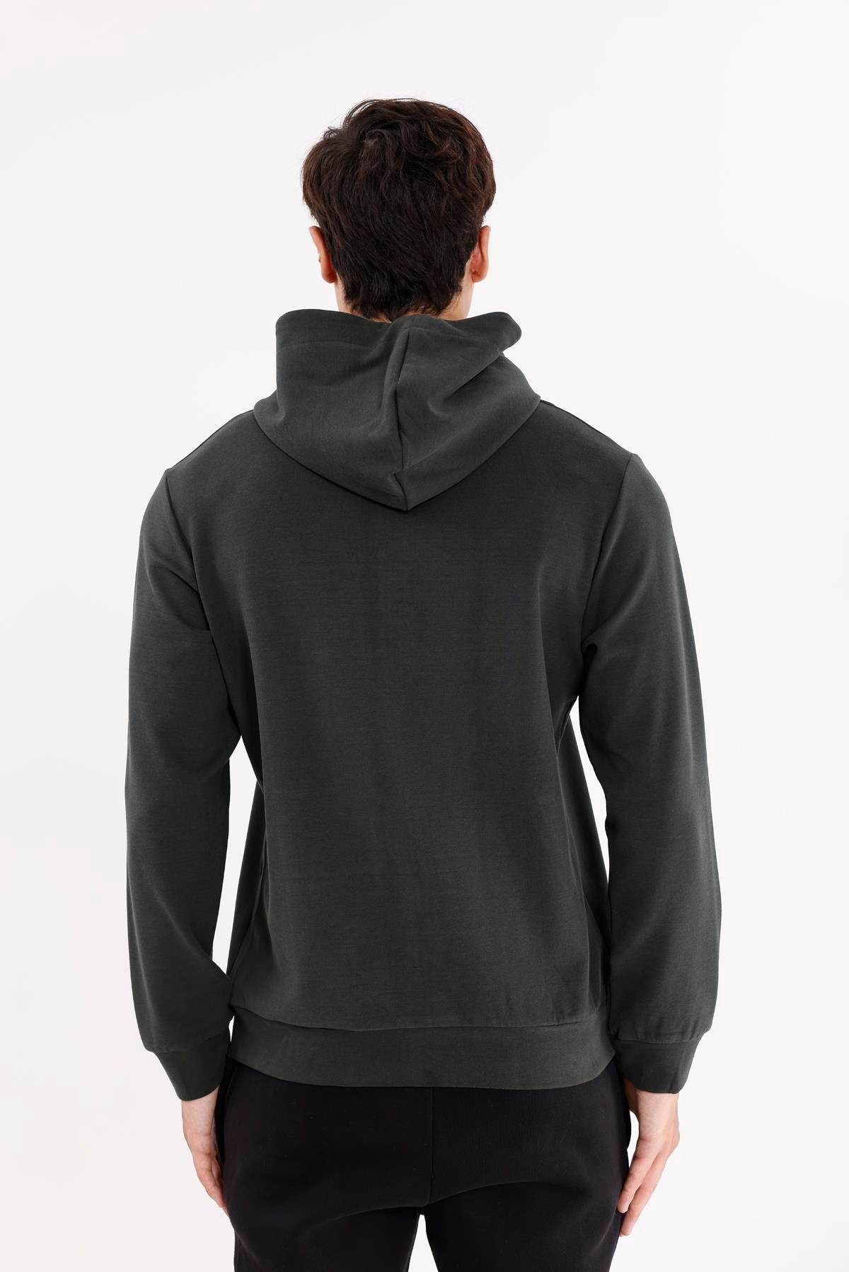 Metal Uçlu Kordonlu Tam Fermuarlı Bölmeli Ön Cepli Küçük Nakış Logolu Rahat Kalıp Mevsimlik Kapüşonlu Sweatshirt