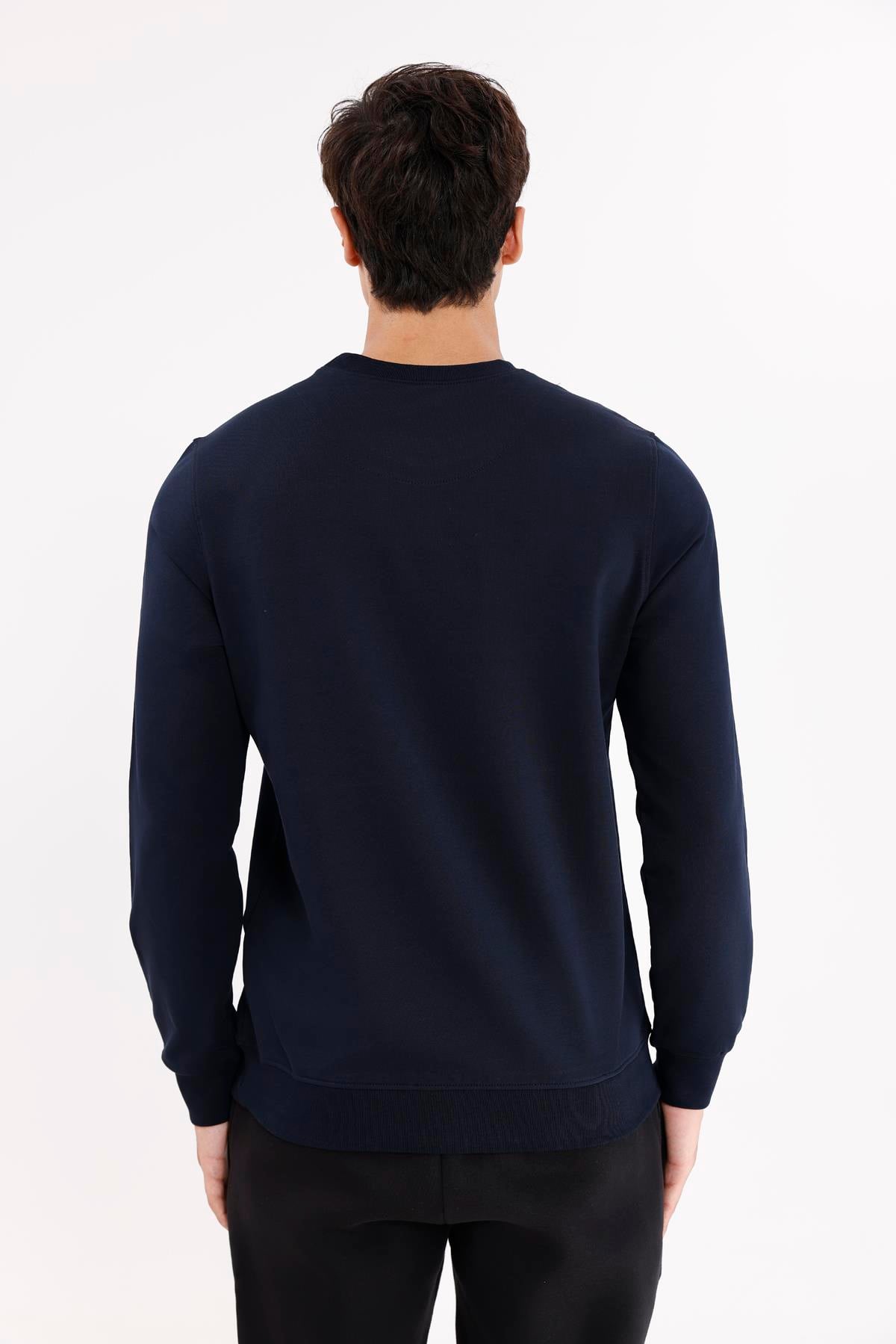 Minimal Logolu Bisiklet Yaka Ribana Manşetli Rahat Kalıp Mevsimlik Sweatshirt